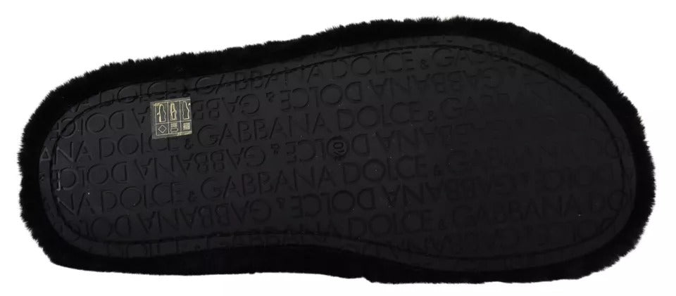 Chaussures hommes Dolce & Gabbana, sandales plates en polyester noir avec fausse fourrure, style décontracté et élégant.