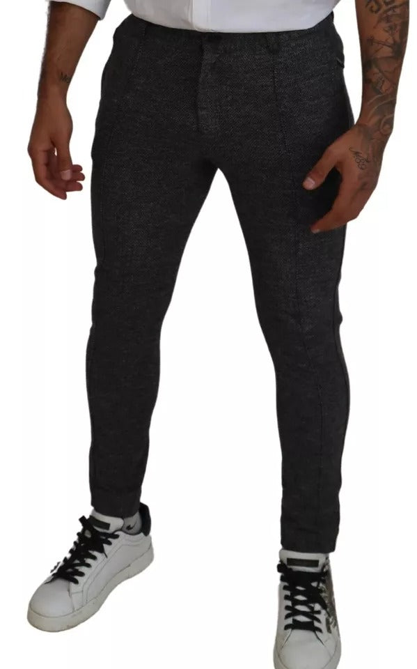 Pantalon skinny en viscose gris à chevrons de la marque Dolce & Gabbana, vue en détail.