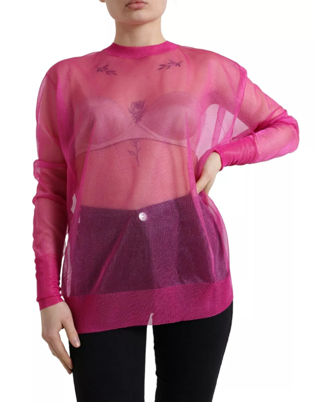 Chemise longue en dentelle rose Dolce & Gabbana avec manches longues et col rond, légère et élégante.