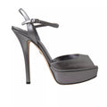 Sandales à talons plateformes en cuir argenté de Dolce & Gabbana, élégantes chaussures pour femme.
