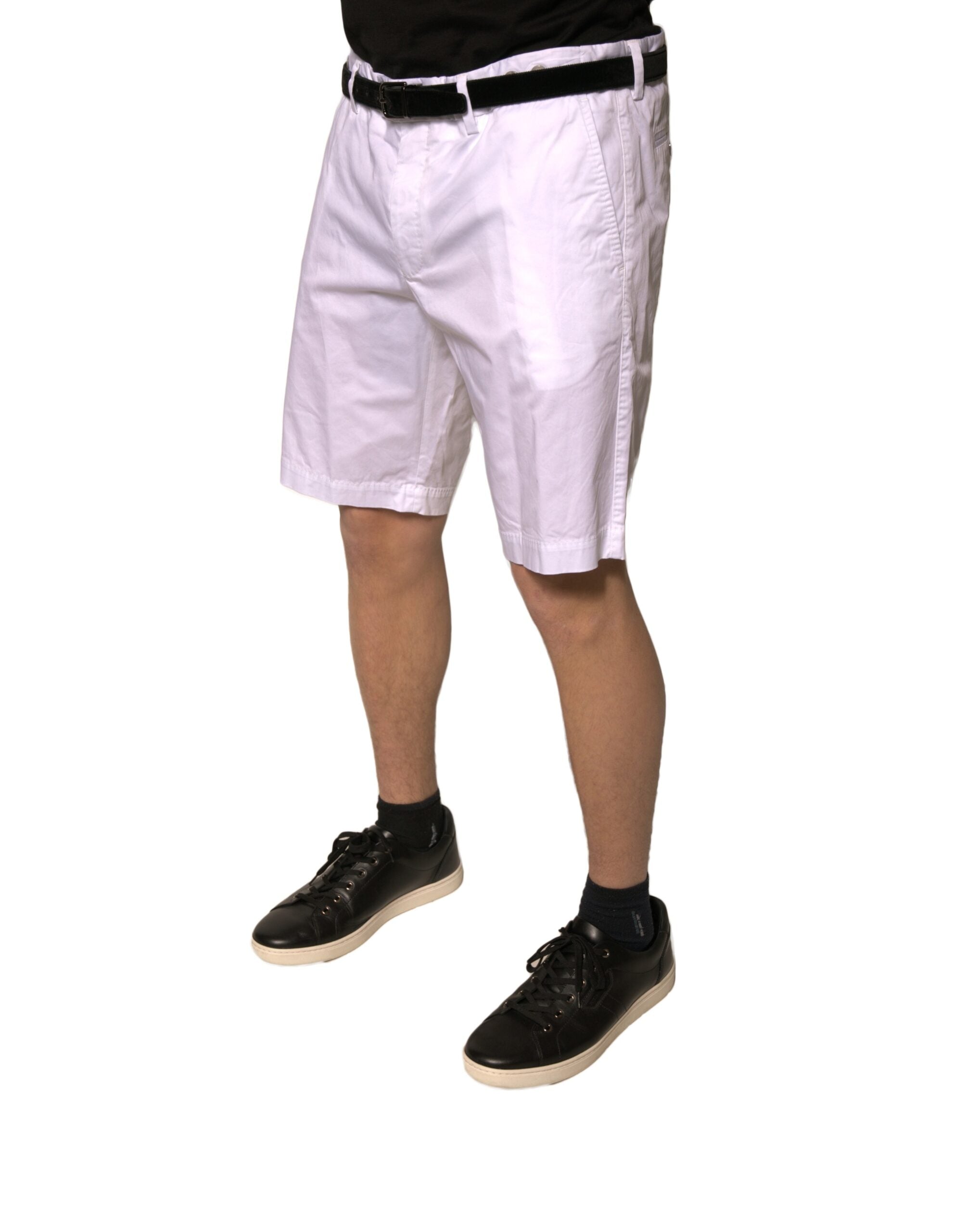 Shorts beige Dolce & Gabbana en coton stretch, style décontracté, avec poches et coupe confortable pour un look casual.
