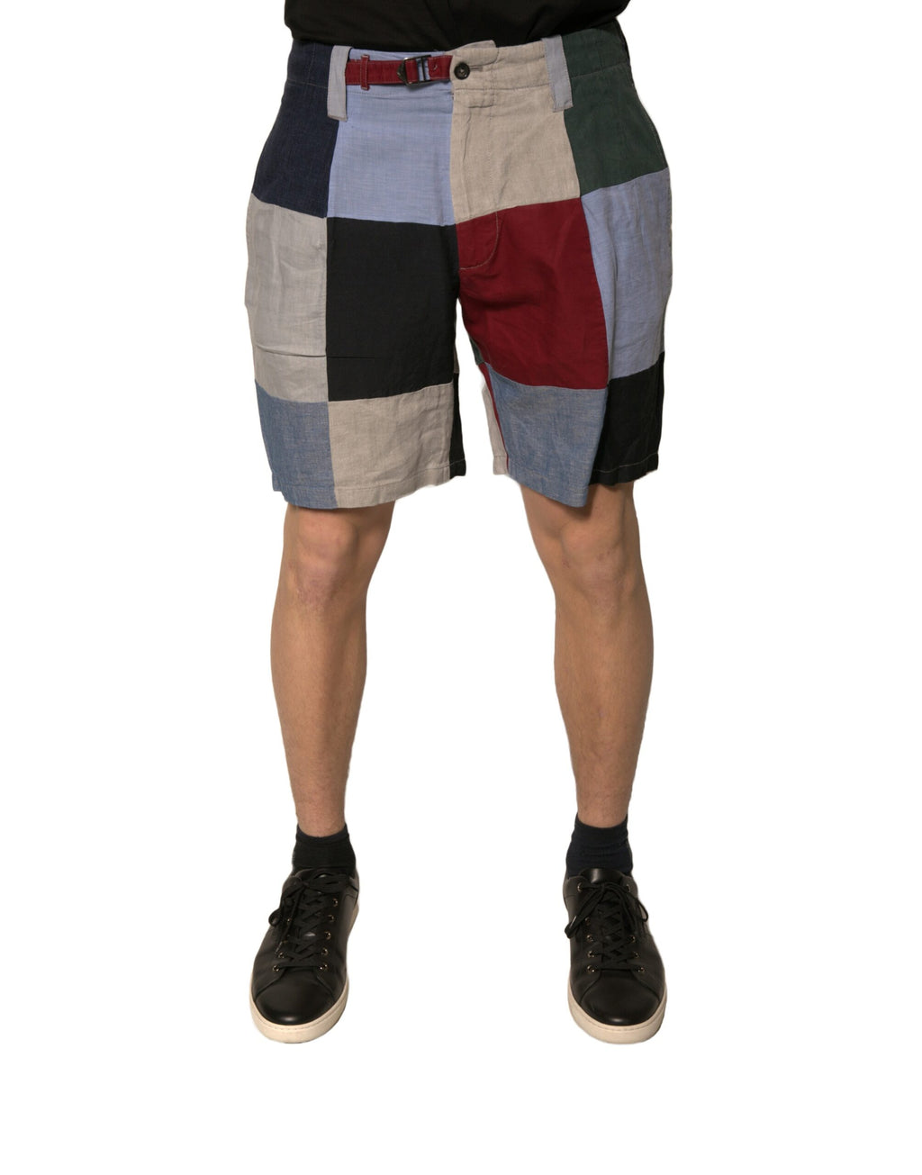 Shorts homme Dolce & Gabbana en lin à patchwork multicolore, style chino, vue de face avec détails colorés.