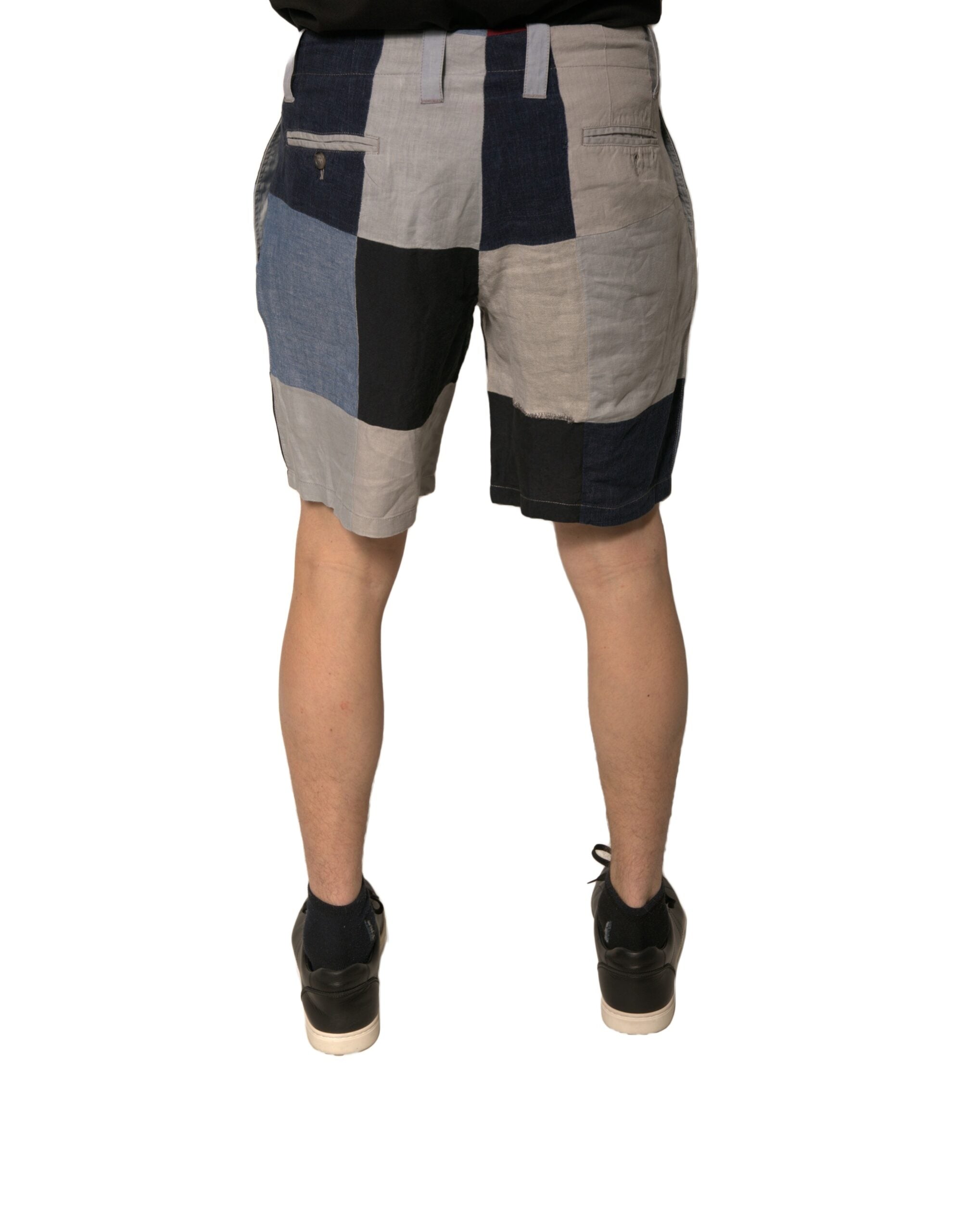 Shorts pour homme Dolce & Gabbana en lin à patchwork multicolore, style chino, vue de face.