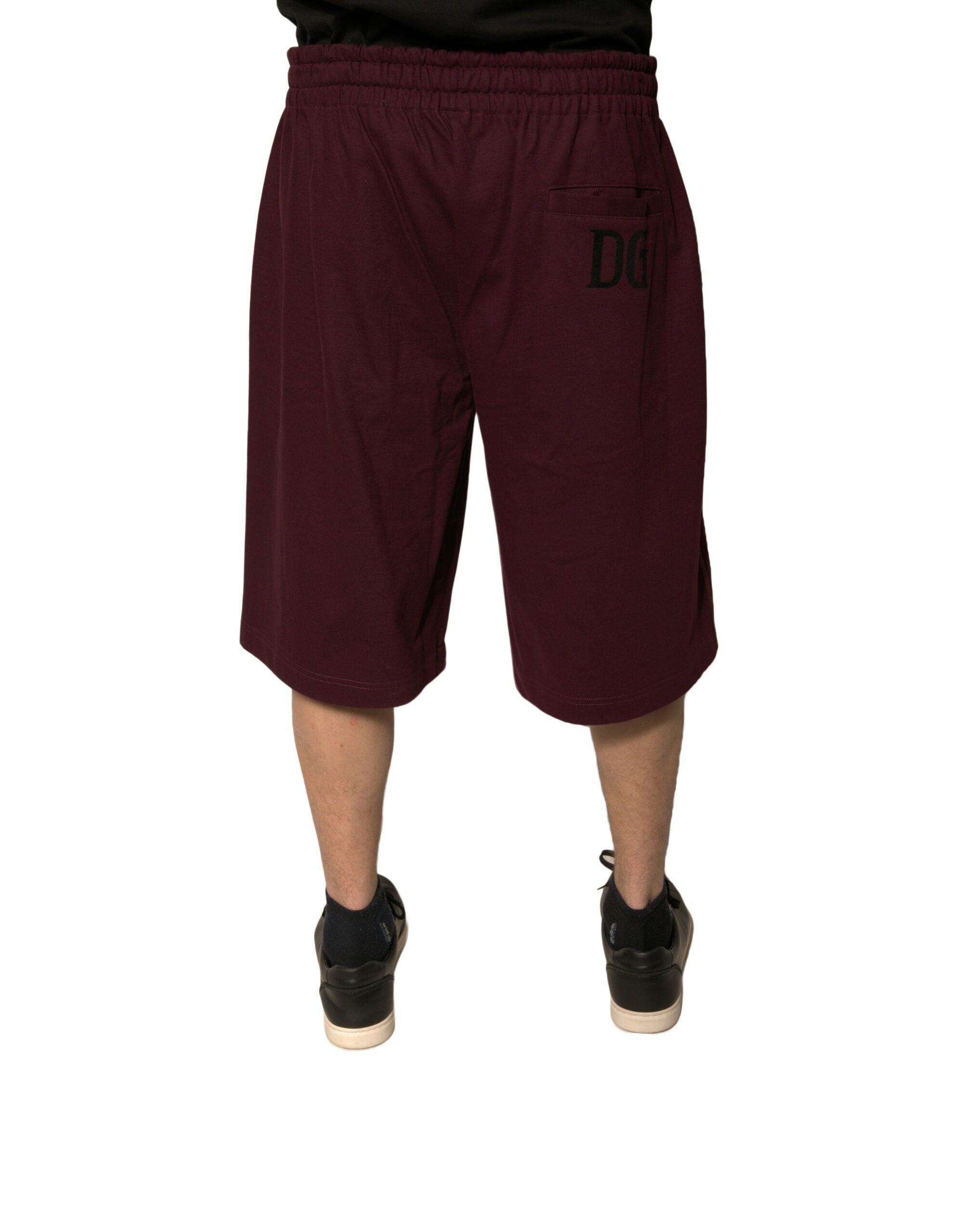 Shorts bermuda en coton marron à taille moyenne de Dolce & Gabbana, style décontracté et élégant, vue en gros plan