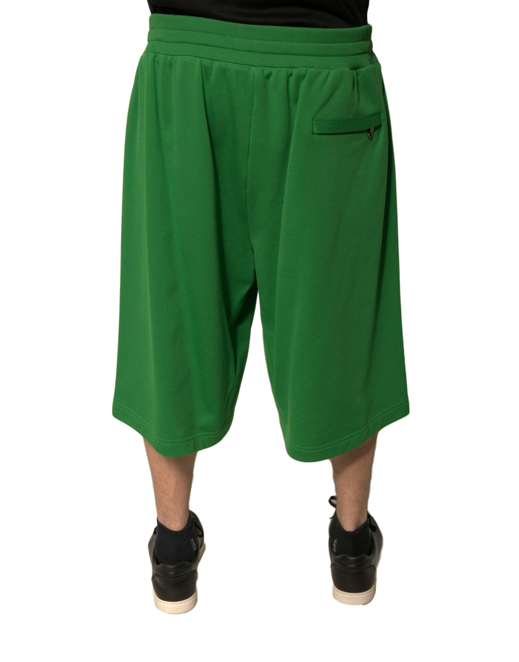 Shorts bermuda pour hommes en coton mélangé vert de Dolce & Gabbana, style décontracté et confortable.