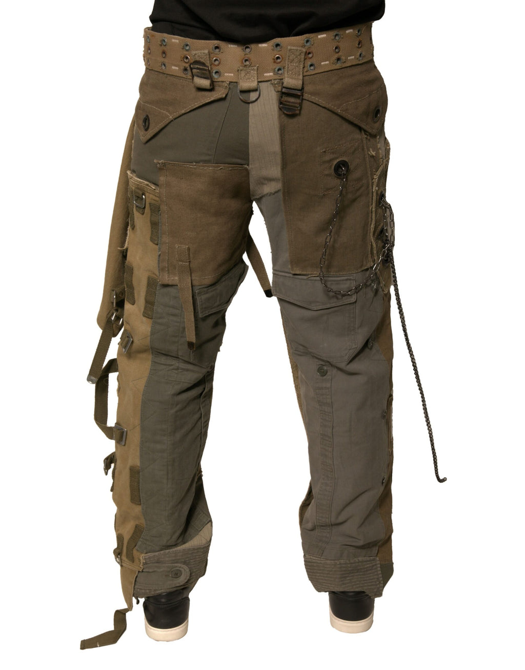 Pantalon cargo multicolore Dolce & Gabbana, pants reconstruits avec détails colorés, vue de face.