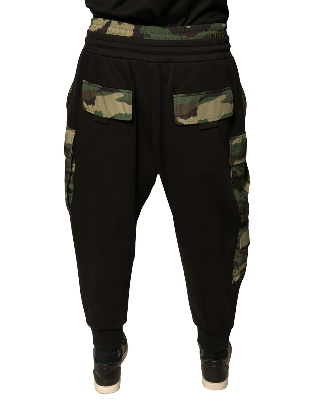 Pantalons cargo jogger en coton noir camouflage de Dolce & Gabbana, coupe décontractée et style urbain tendance.