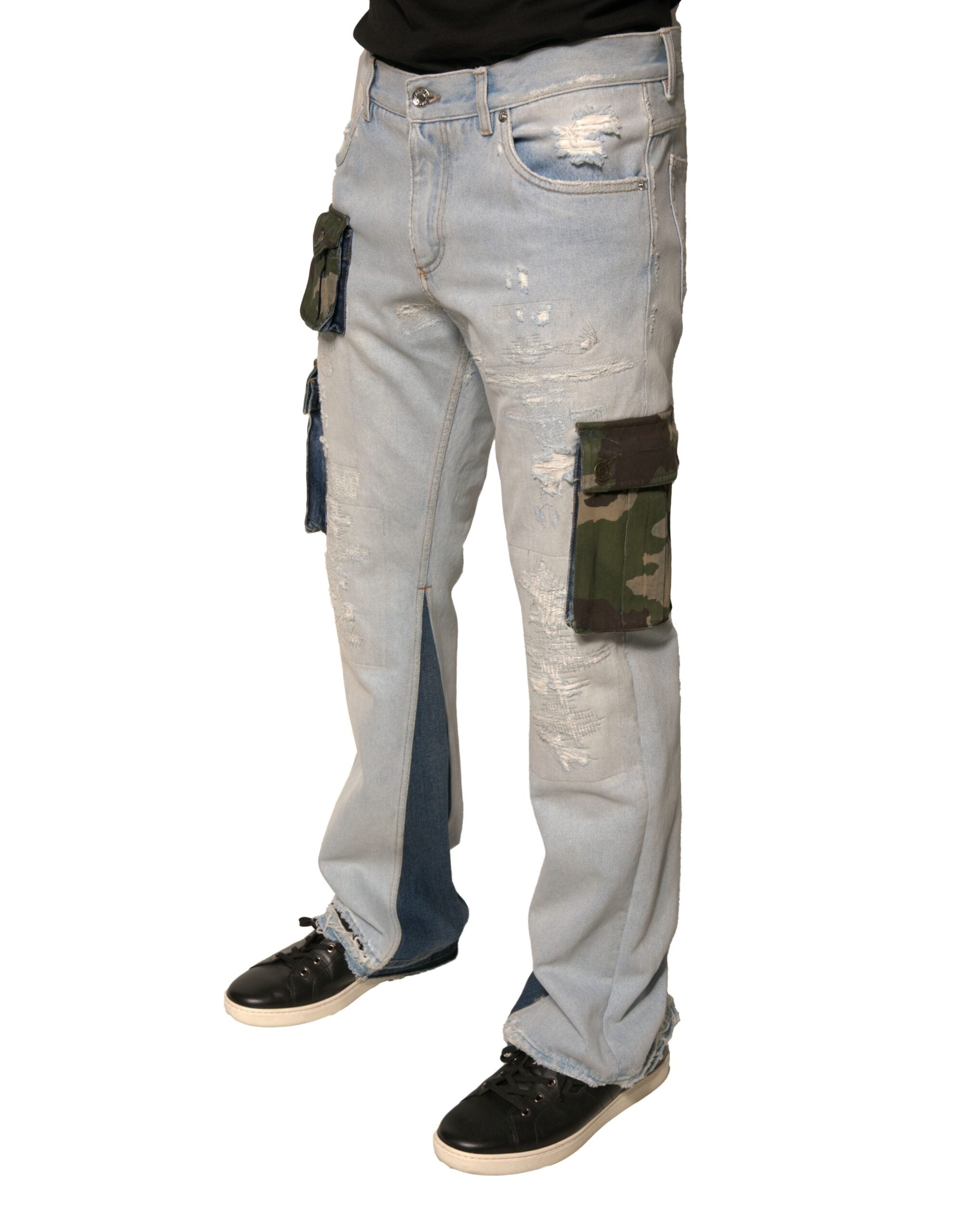 Jeans cargo en denim blanc Dolce & Gabbana Light Blue, coupe droite, en coton, détails modernes et élégants.