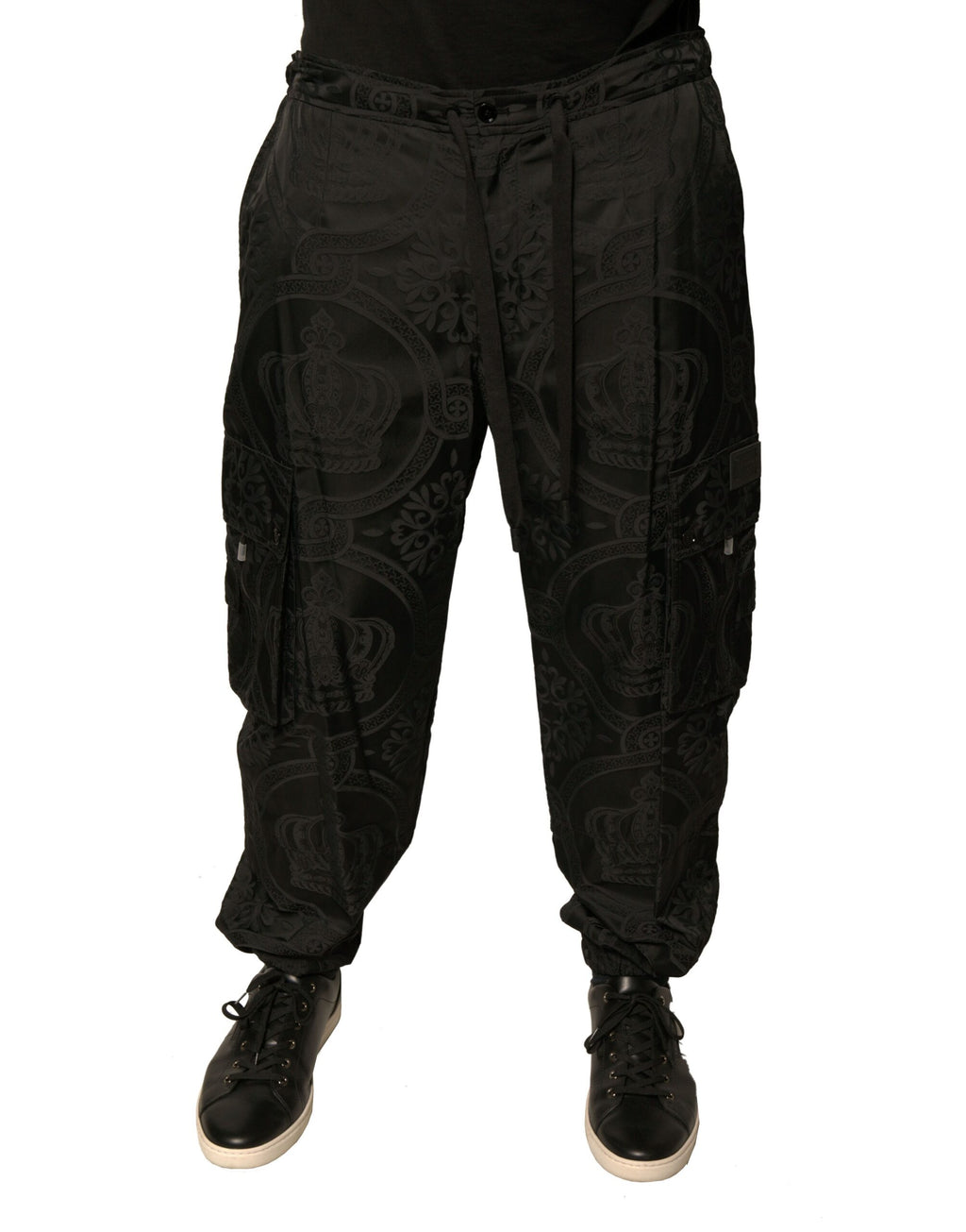 Pantalon de jogging noir Dolce & Gabbana en nylon avec motif couronne, coupe décontractée et détails élégants.