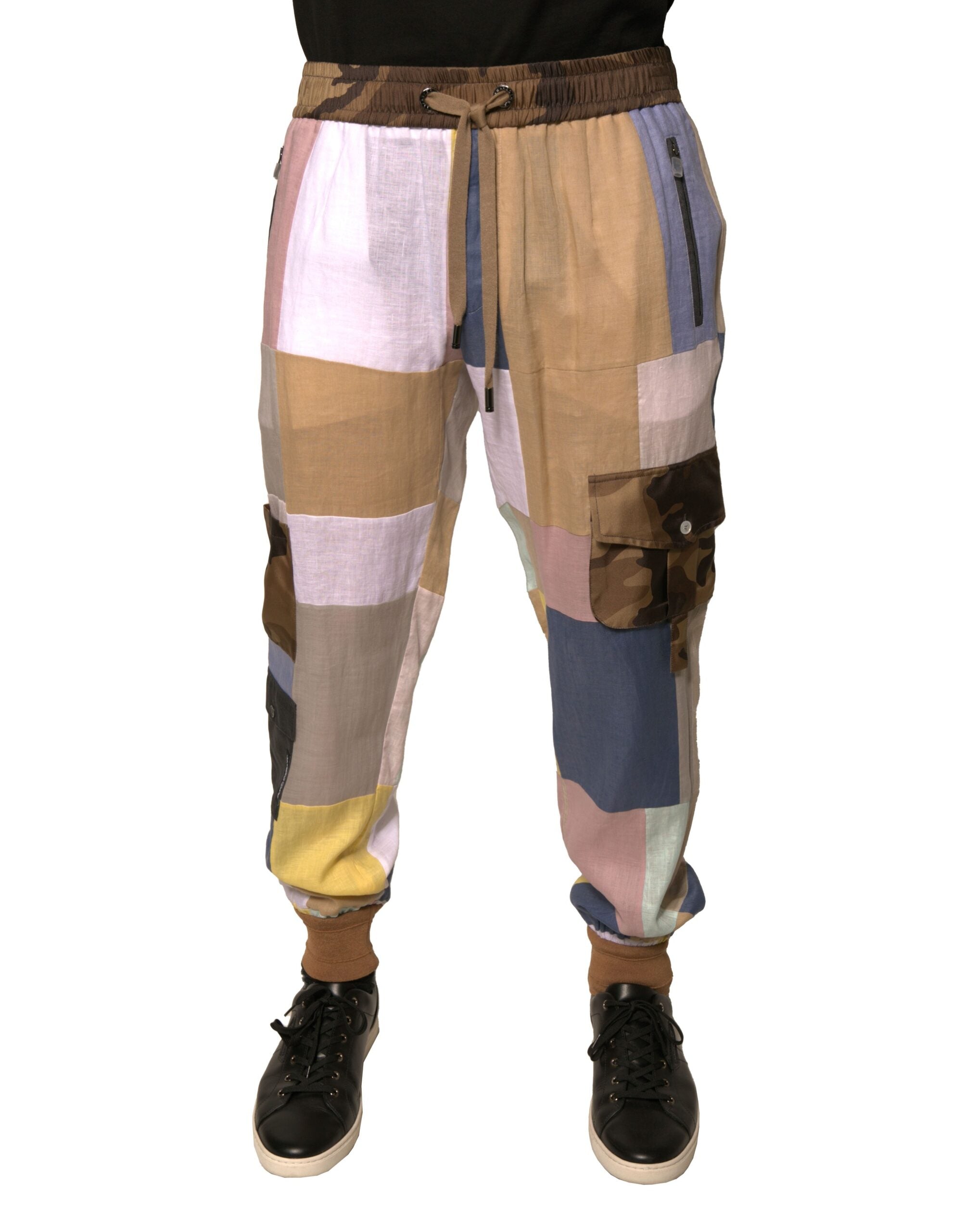 Pantalon jogging Dolce & Gabbana multicolore à patchwork, pantalon décontracté avec motifs colorés et style tendance.