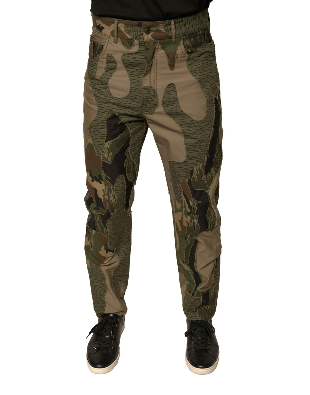 Pantalons en coton camouflage multicolore de Dolce & Gabbana, avec coupe décontractée et motifs colorés.