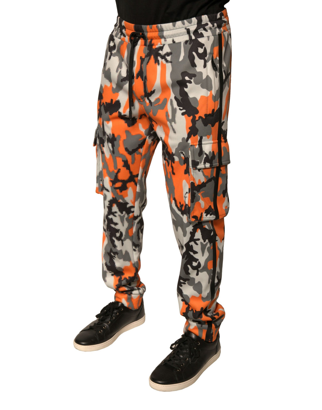 Pantalon cargo jogger multicolore camouflage de Dolce & Gabbana, style décontracté avec poches latérales et taille élastique.