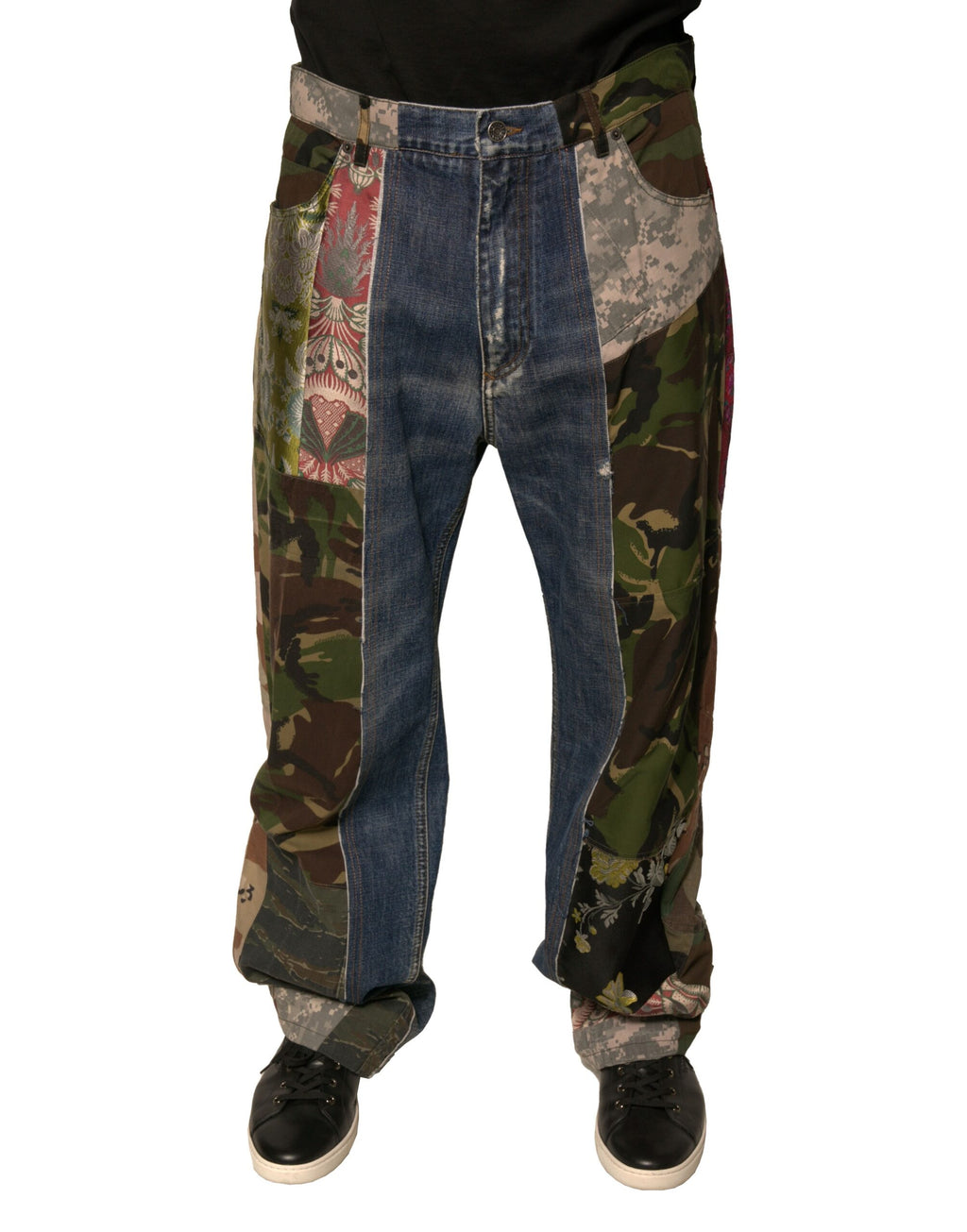 Jeans en denim droit coton à patchwork bleu de Dolce & Gabbana, style décontracté et tendance.