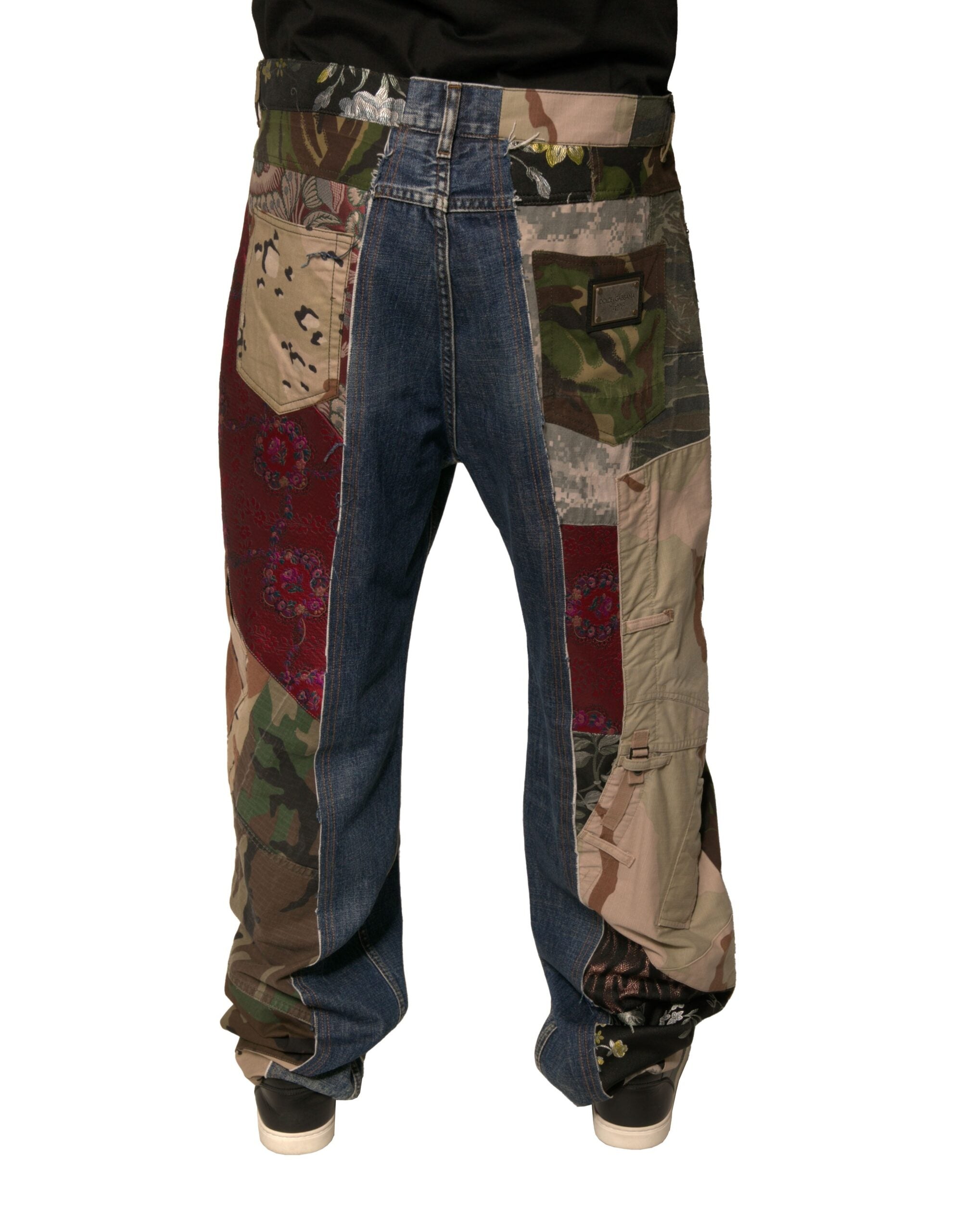 Jeans en denim droit Dolce & Gabbana à patchwork en coton bleu, style décontracté et tendance.