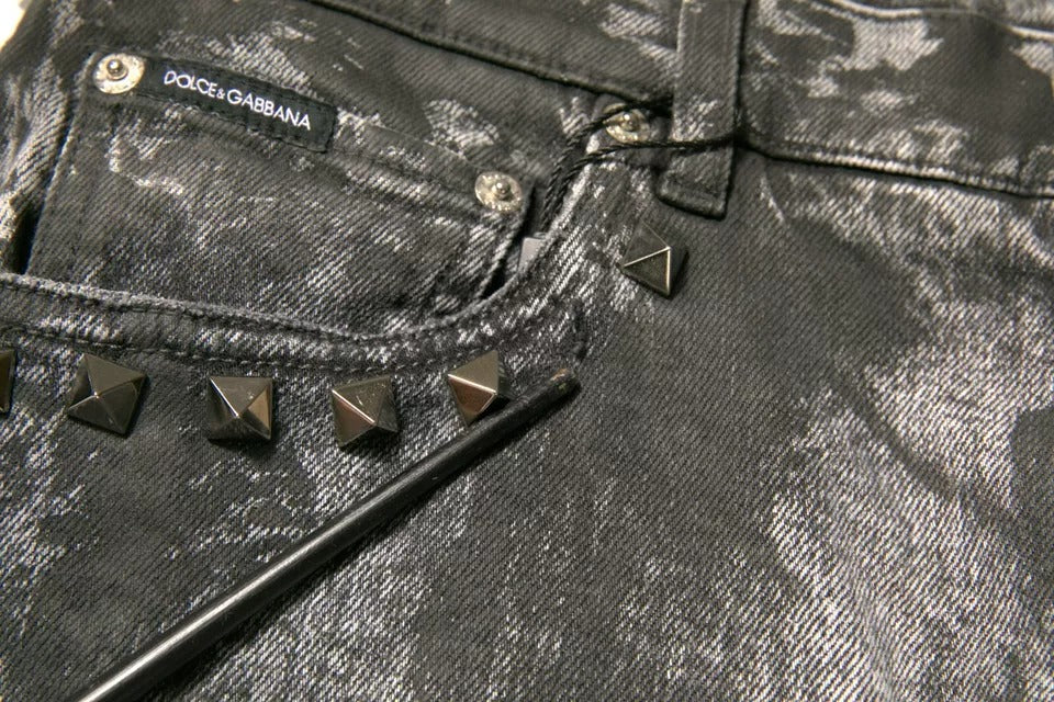 Jeans skinny en coton gris de Dolce & Gabbana avec embellissements, denim ajusté et détails sophistiqués.