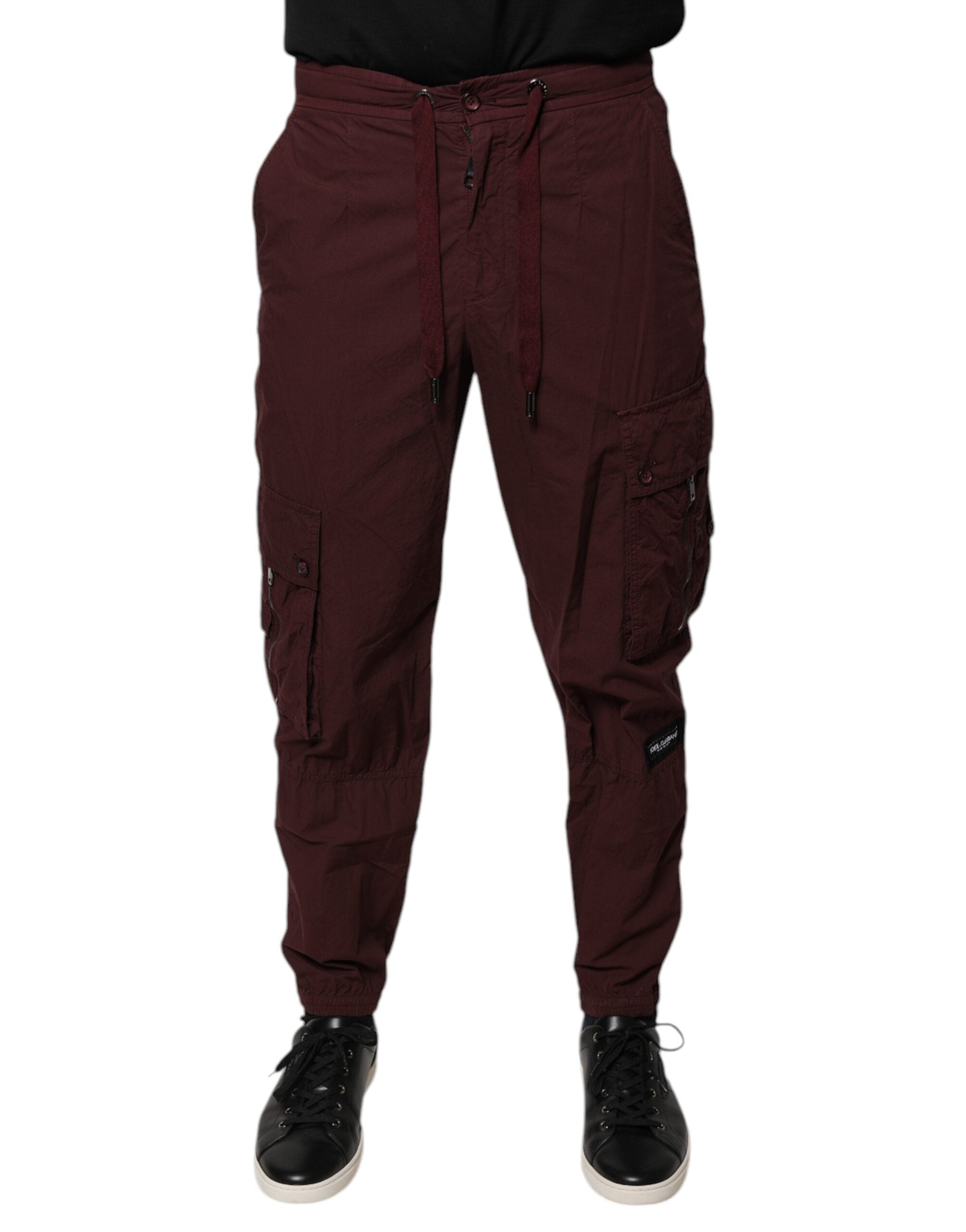 Pantalon cargo jogging en coton bordeaux de Dolce & Gabbana, style décontracté avec poches et taille élastique.