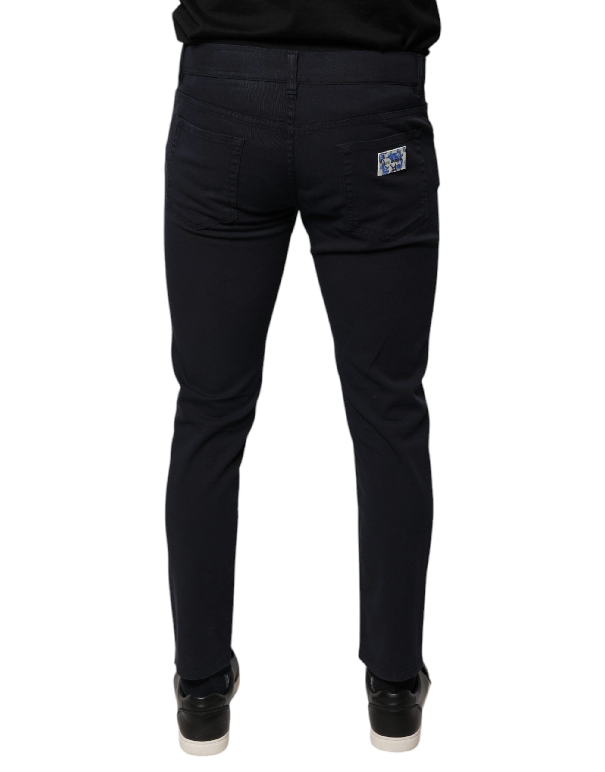Jeans skinny en denim coton stretch noir Dolce & Gabbana avec logo visible, ajustés et modernes.