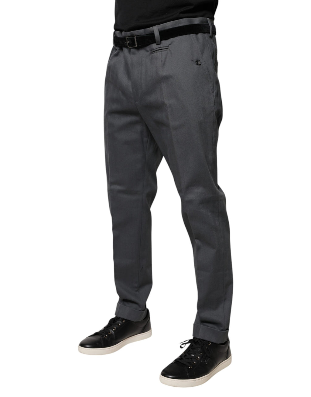 Pantalon de costume gris Dolce & Gabbana à coupe tapered, élégant et formel pour homme.