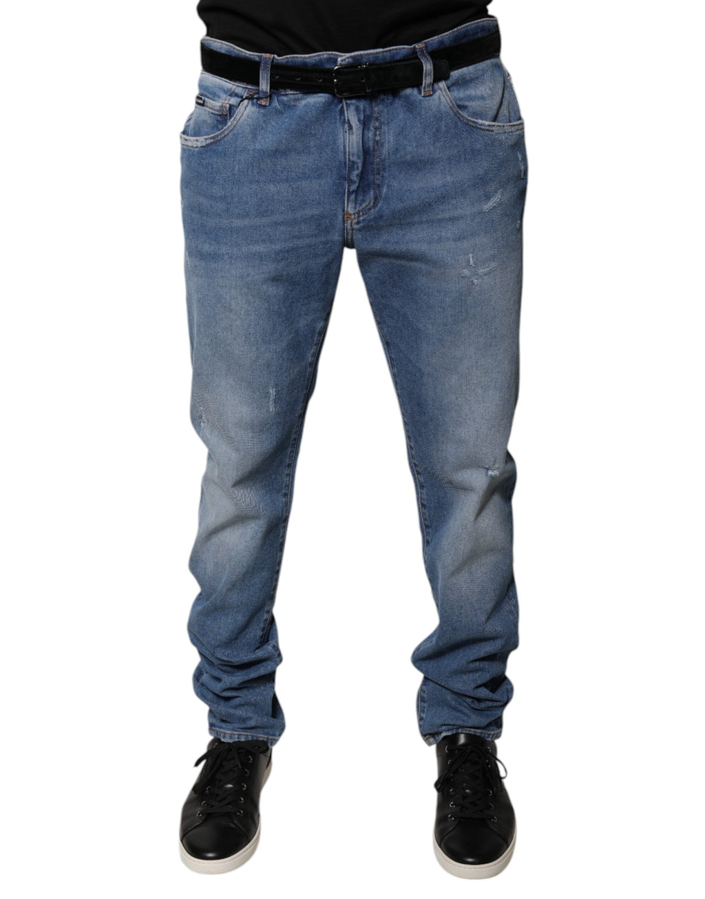 Jeans homme skinny en denim coton Light Blue de Dolce & Gabbana avec fermeture à boutons et poche arrière visible.