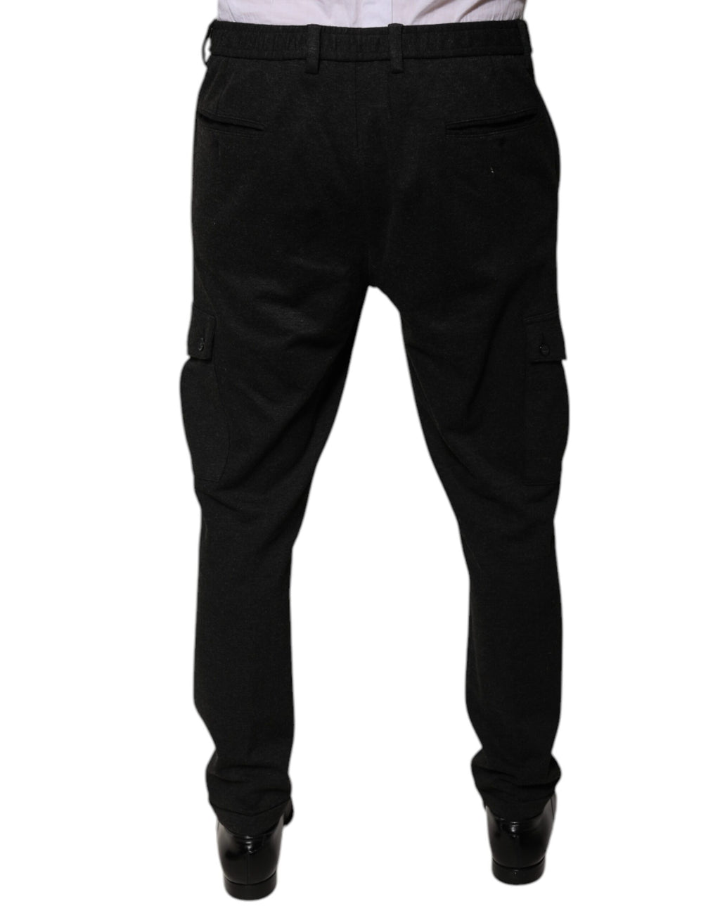 Pantalon cargo noir pour homme en viscose de la marque Dolce & Gabbana, style décontracté et moderne.