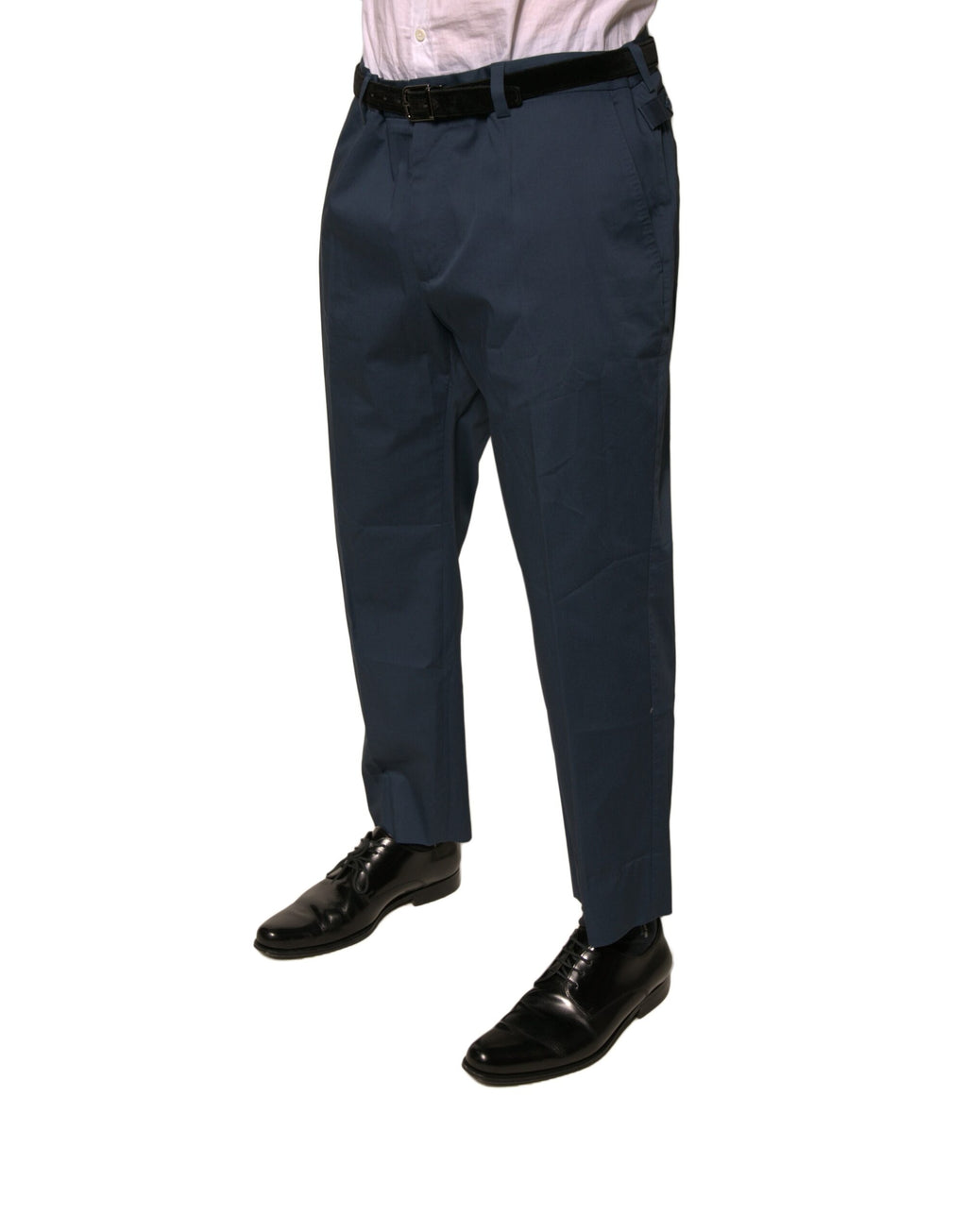 Pantalon homme skinny en coton bleu Dolce & Gabbana, style élégant et ajusté, visible avec détail de couture.