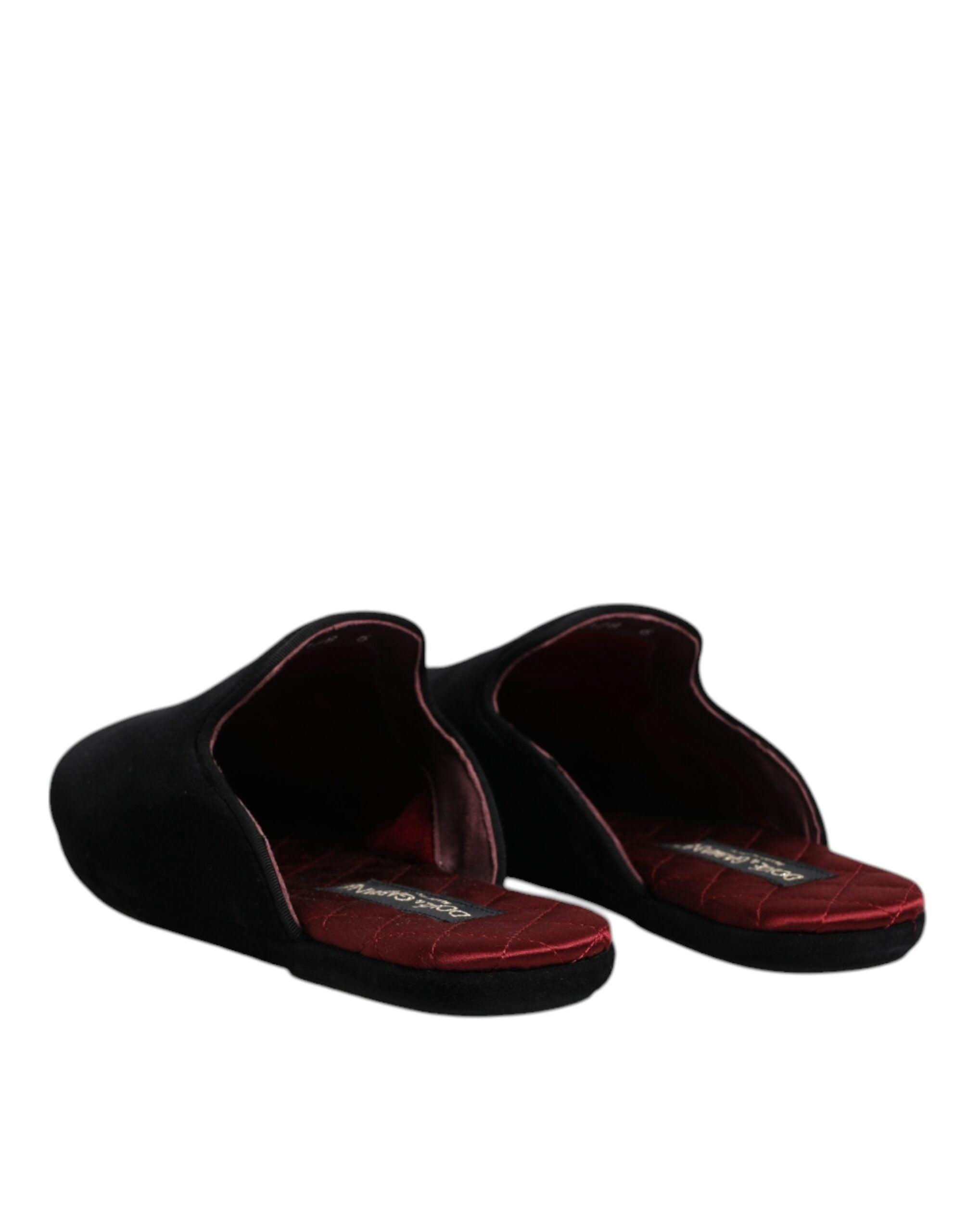 Chaussures Dolce & Gabbana en velours noir, slippers plates en viscose, vue de face.