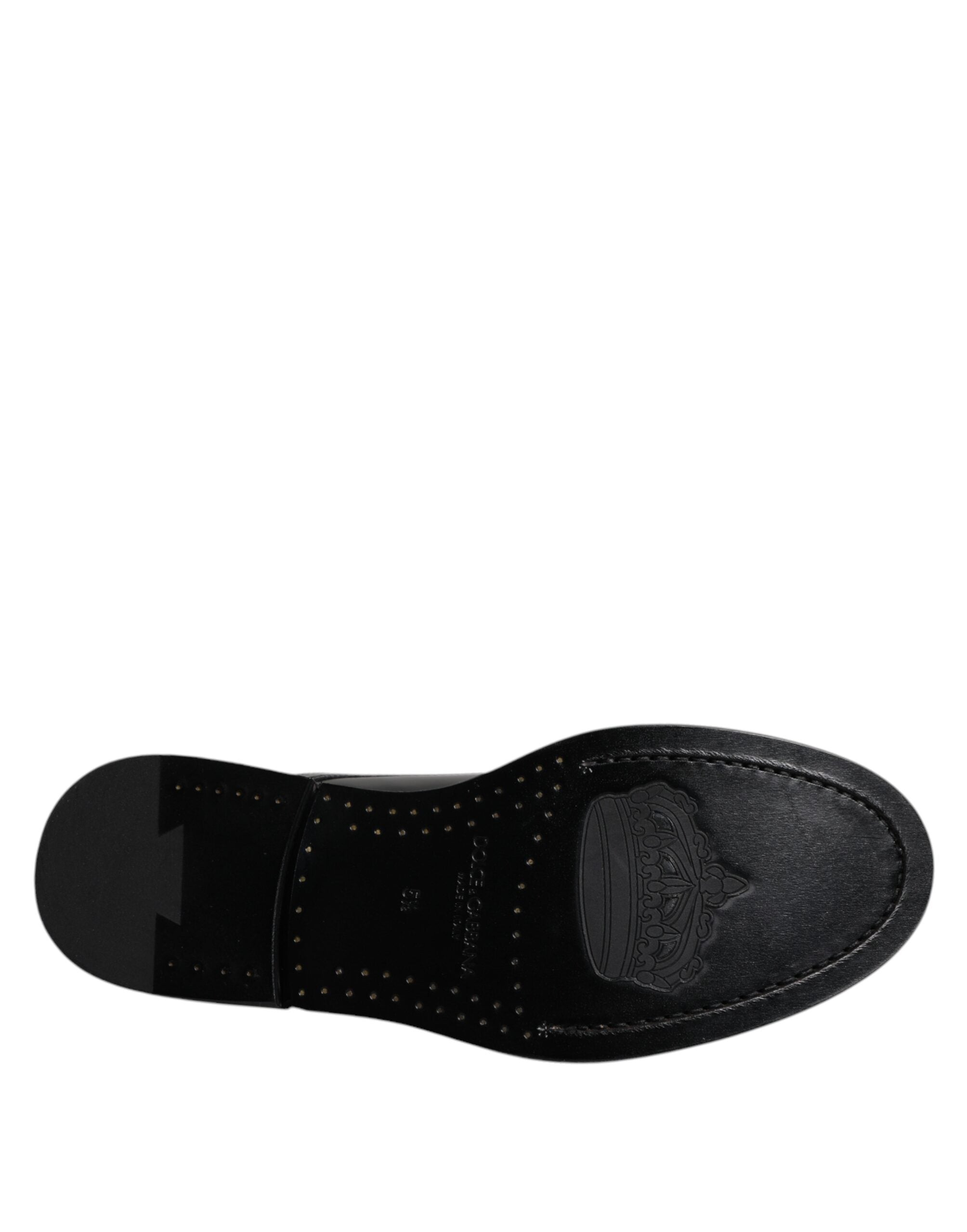 Chaussures de ville Derby en cuir verni noir Dolce & Gabbana, lacets, style formel et élégant pour homme.