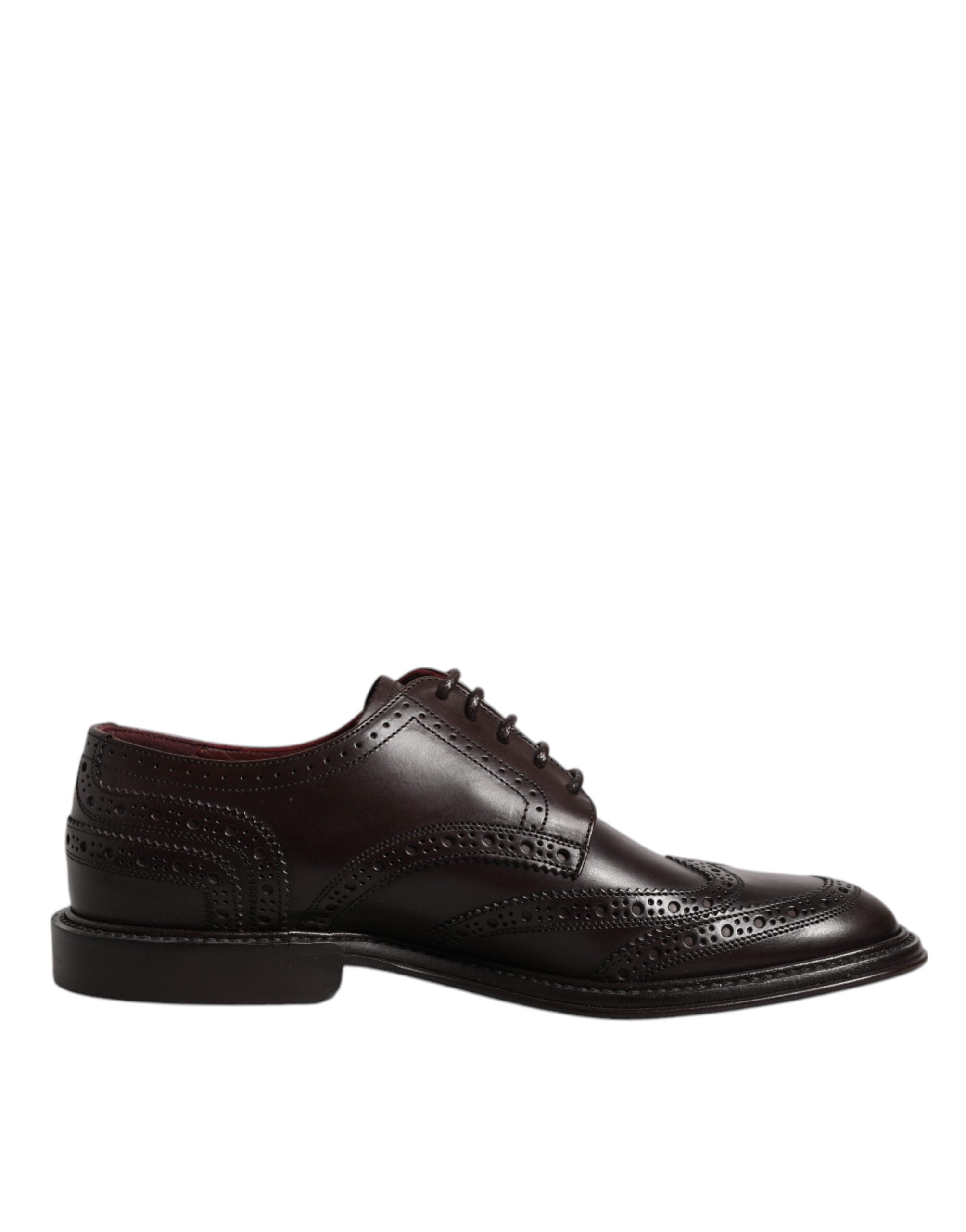 Chaussures derby en cuir marron Dolce & Gabbana avec détails wingtip et lacets pour chaussures habillées formelles.