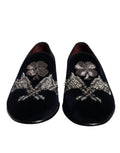 Chaussures de ville Dolce & Gabbana en velours noir avec fleurs, style loafers élégants pour femmes.