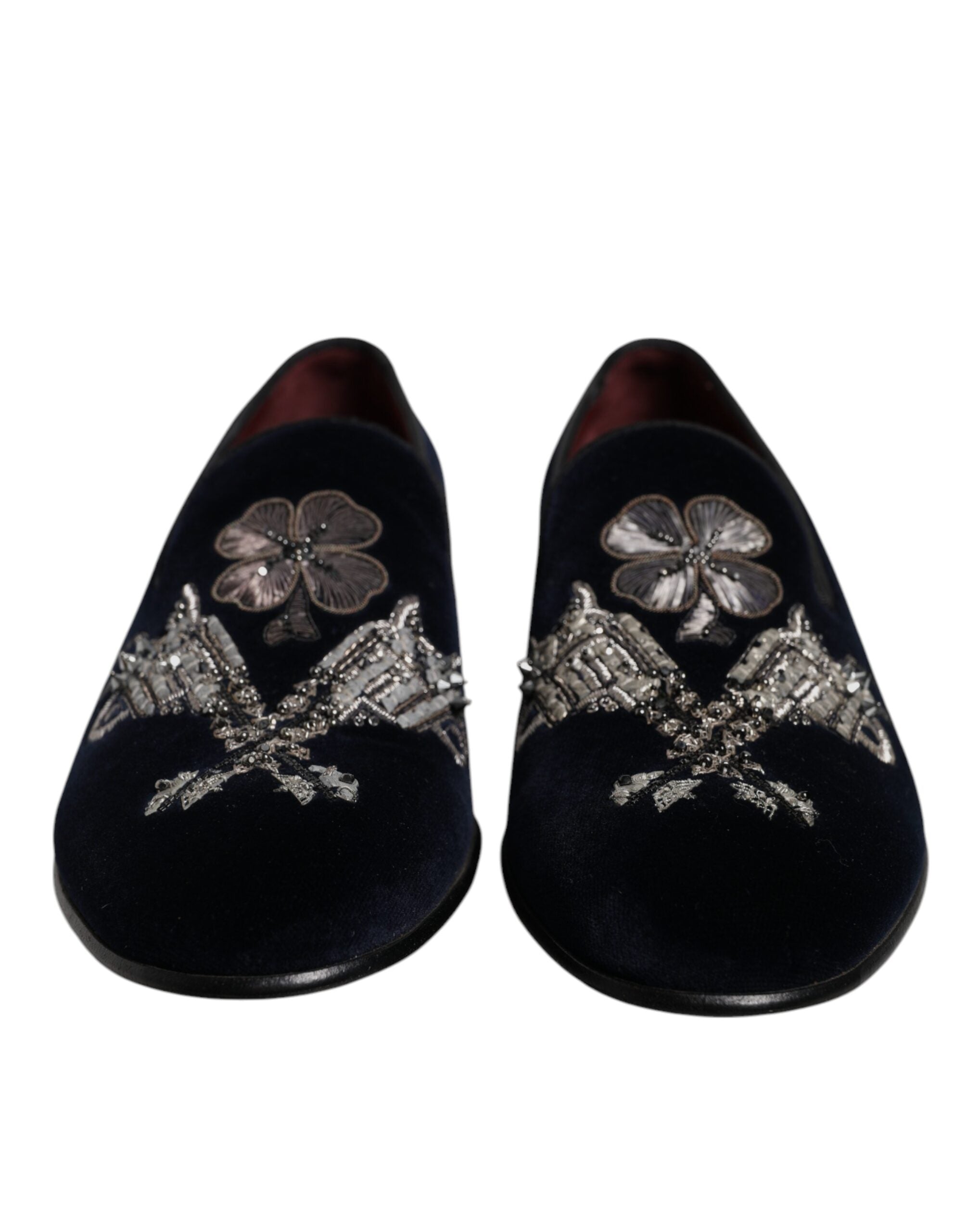 Chaussures de ville Dolce & Gabbana en velours noir avec fleurs, style loafers élégants pour femmes.