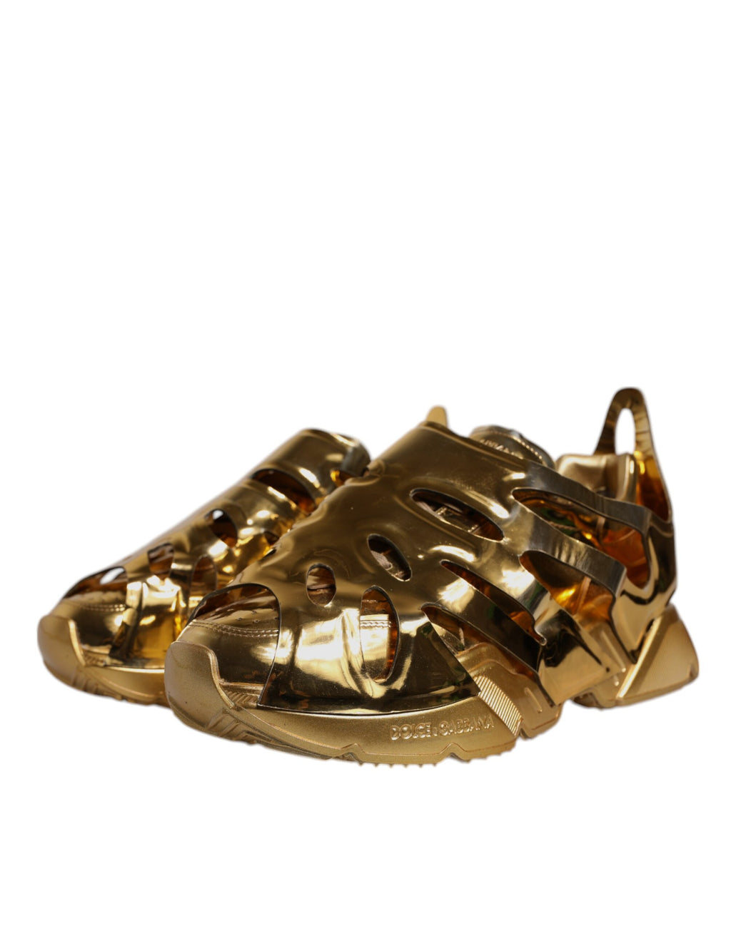 Chaussures basses Dolce & Gabbana Daymaster en cuir doré, sneakers élégants pour un style sophistiqué.