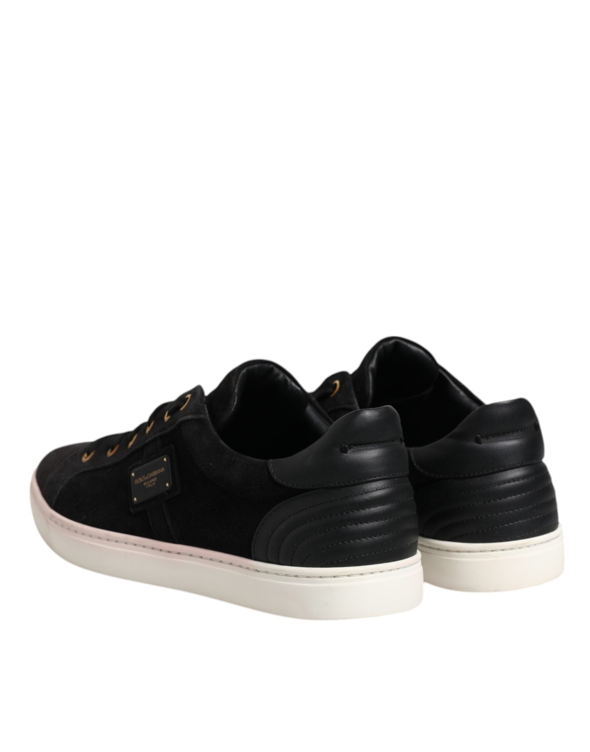 Chaussures de basket en daim noir Dolce & Gabbana pour homme avec logo de la marque visible.