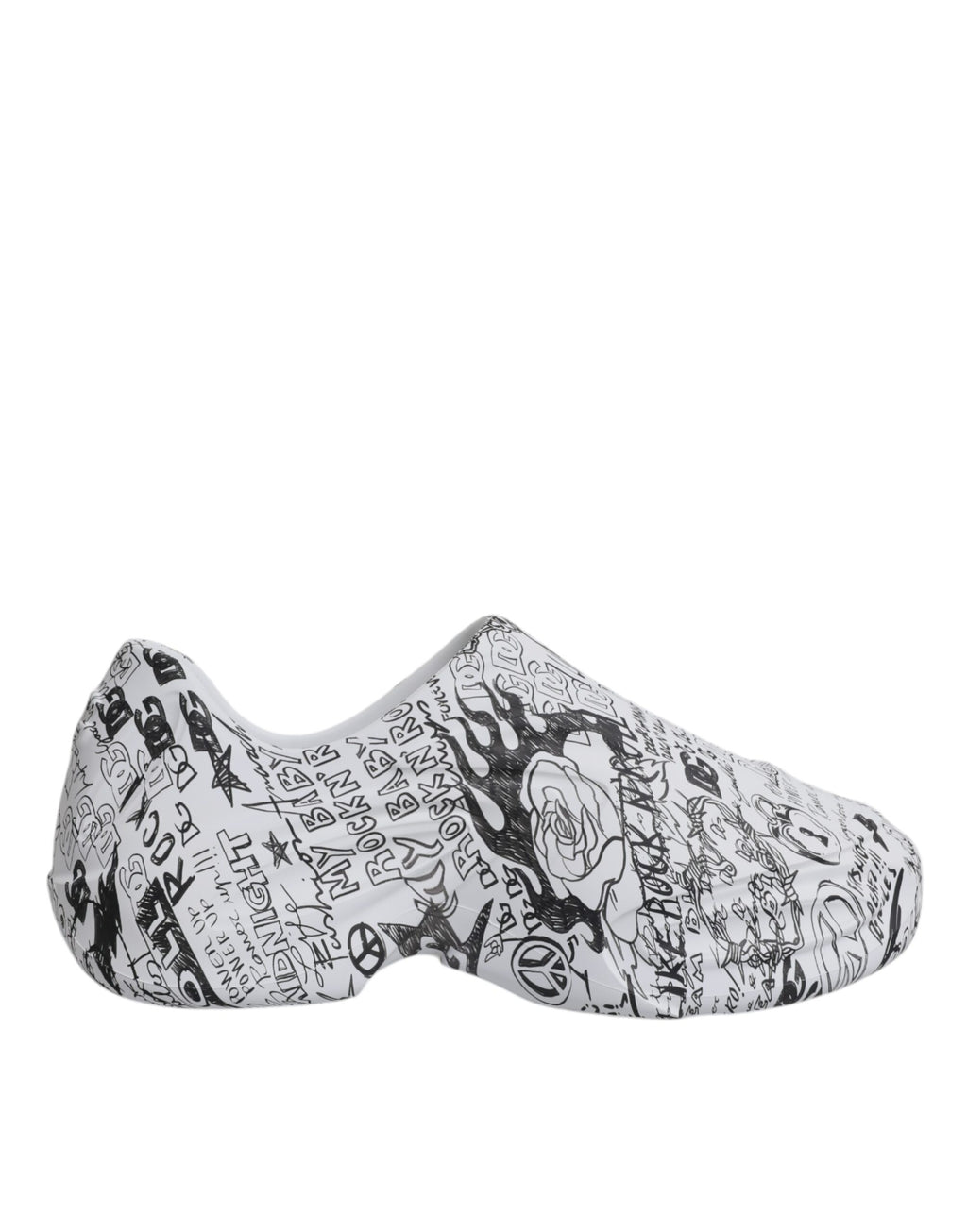 Chaussures Dolce & Gabbana Daymaster blanches et noires avec graffiti, sneakers modernes et stylées.