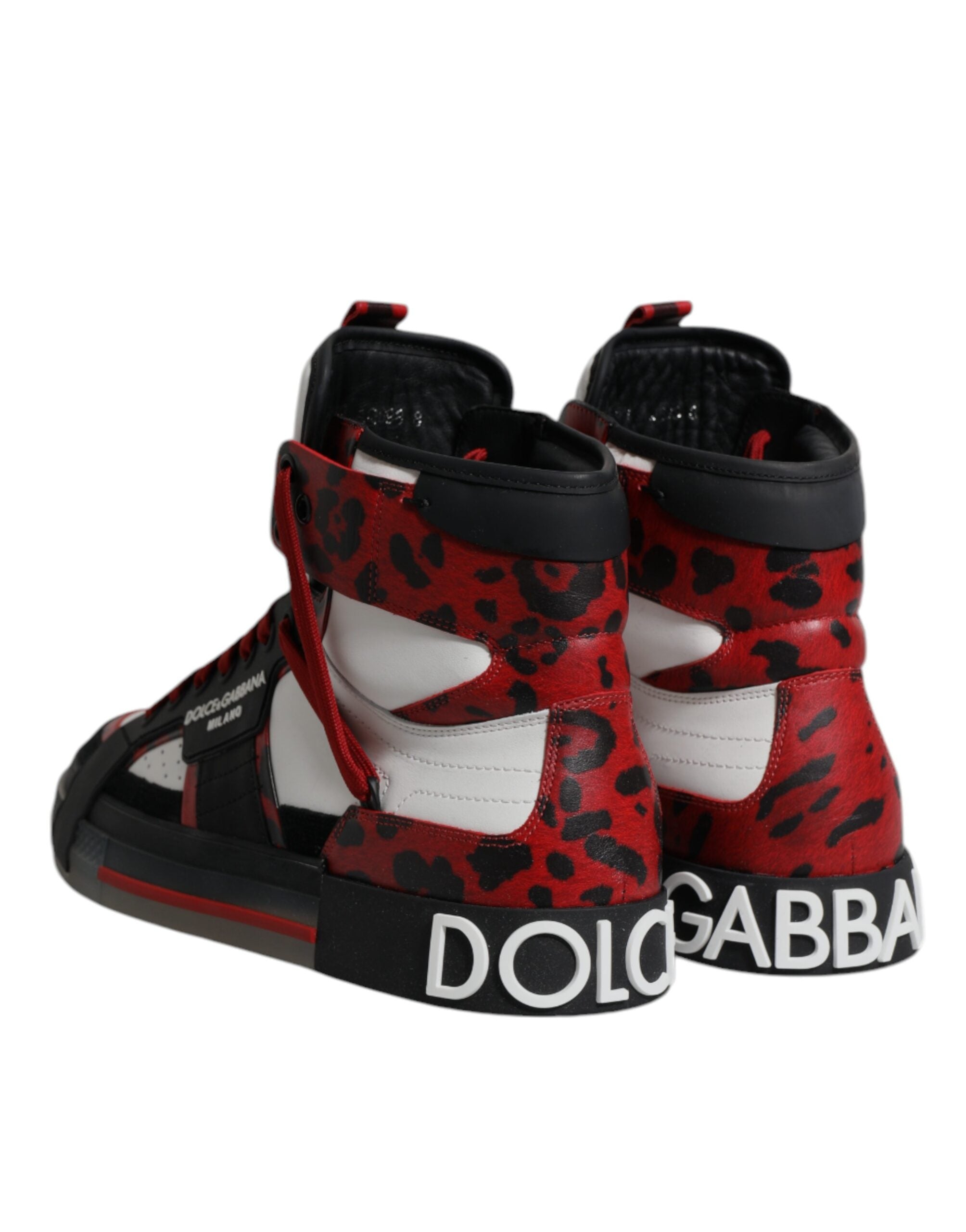 Chaussures sneakers montantes en cuir multicolore de Dolce & Gabbana, style élégant et moderne.