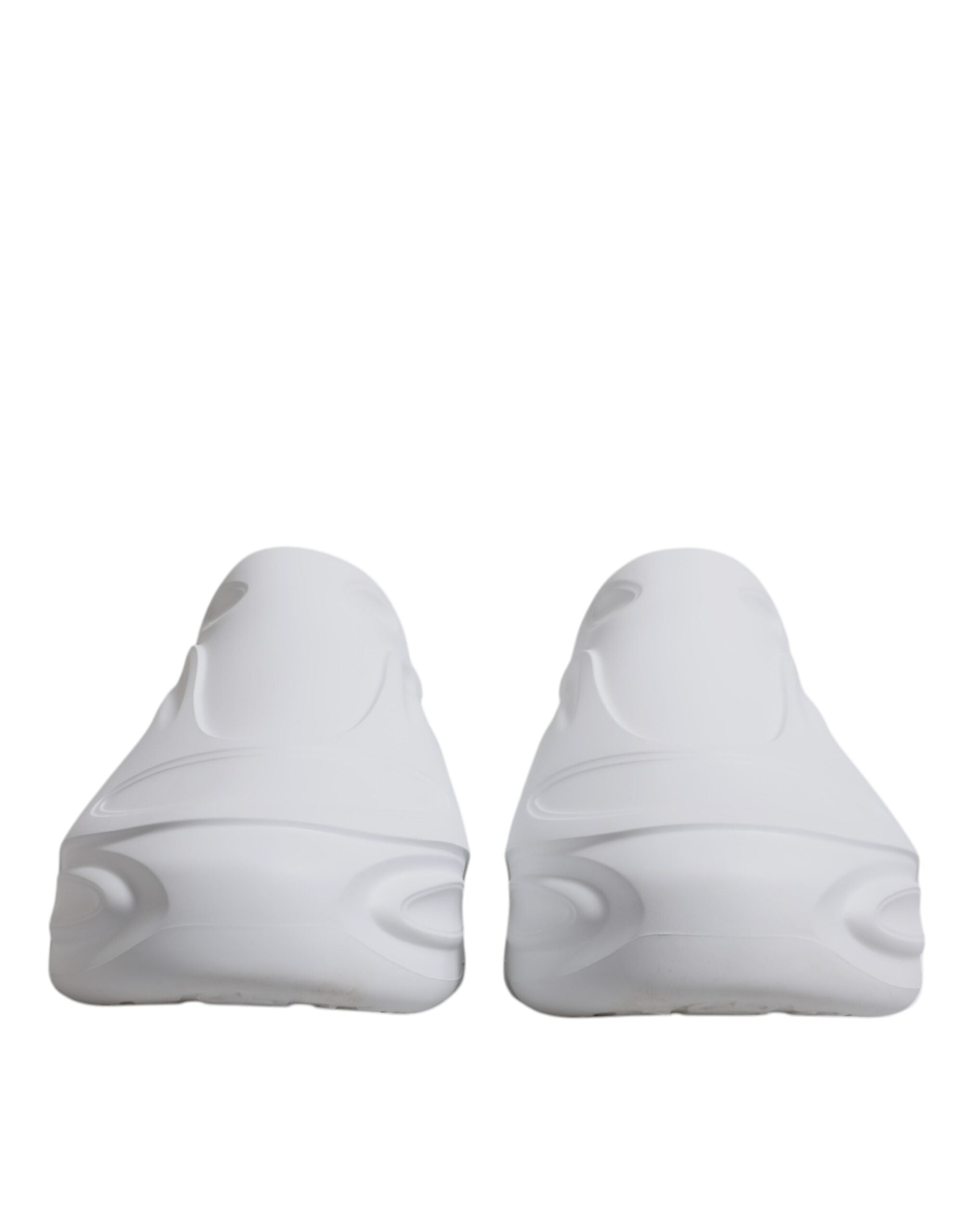 Chaussures sneakers basses blanches Dolce & Gabbana Daymaster pour hommes, vue de face avec design élégant.