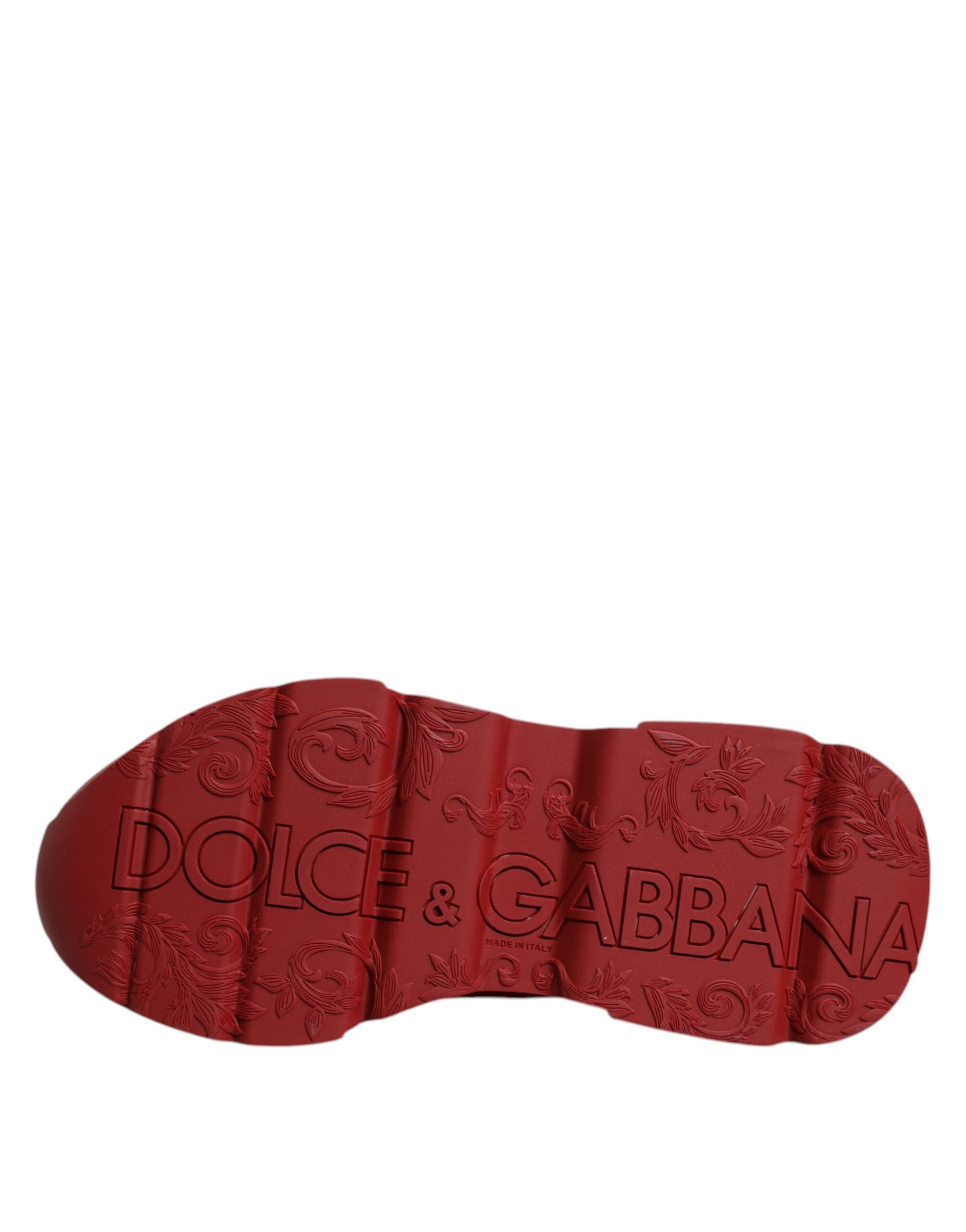 Chaussures basses Dolce & Gabbana Daymaster en cuir rouge, sneakers décontractés pour homme, vue de face.