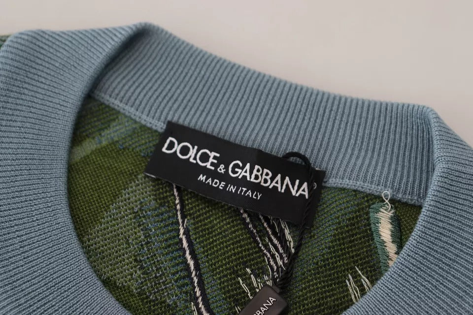 Pull à logo Dolce & Gabbana Jungle en laine et soie, gris avec motif jungle, porté sur un mannequin.