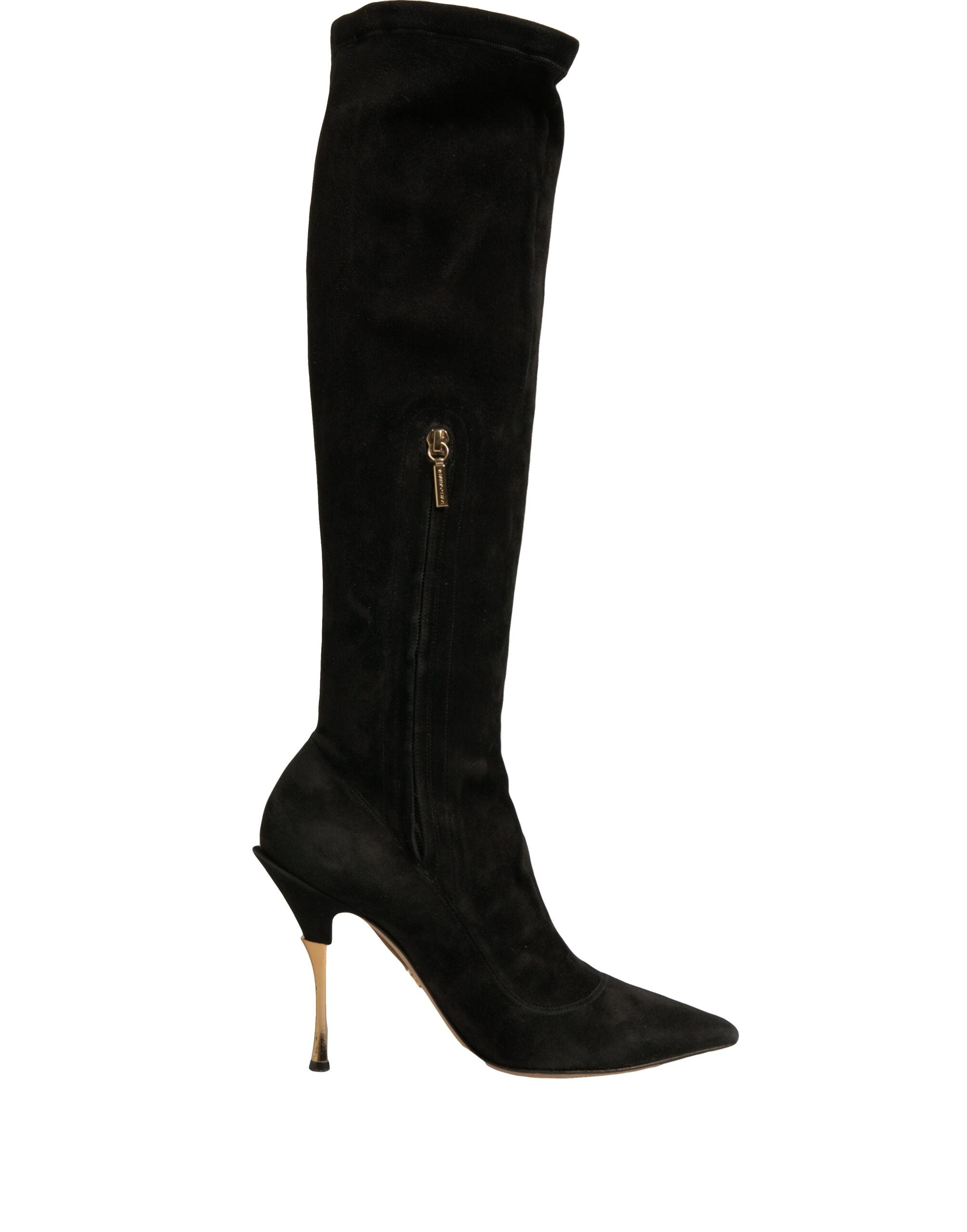 Bottes en daim noir Dolce & Gabbana, cuissardes à talons aiguilles, élégantes et sophistiquées, visibles en gros plan.