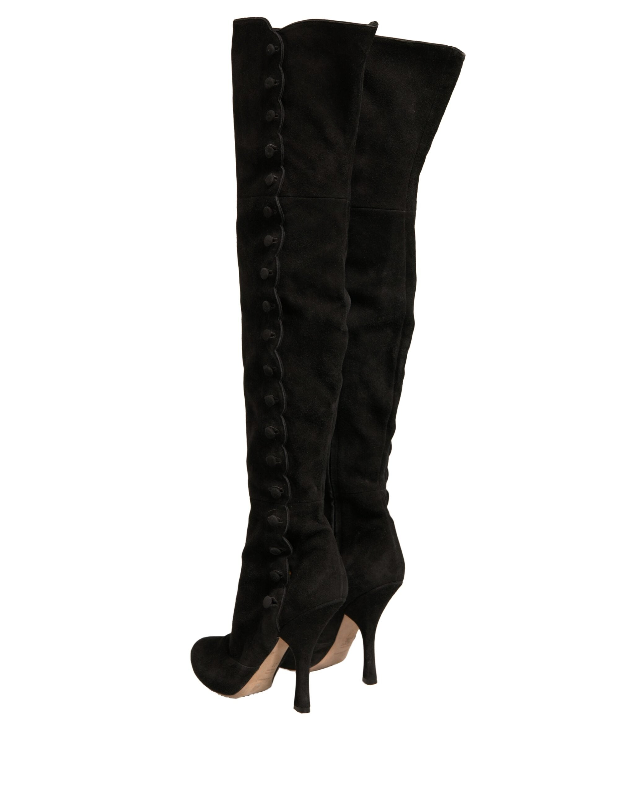 Chaussures à talons noirs en daim Dolce & Gabbana, bottes hautes jusqu'aux genoux, élégantes et sophistiquées.