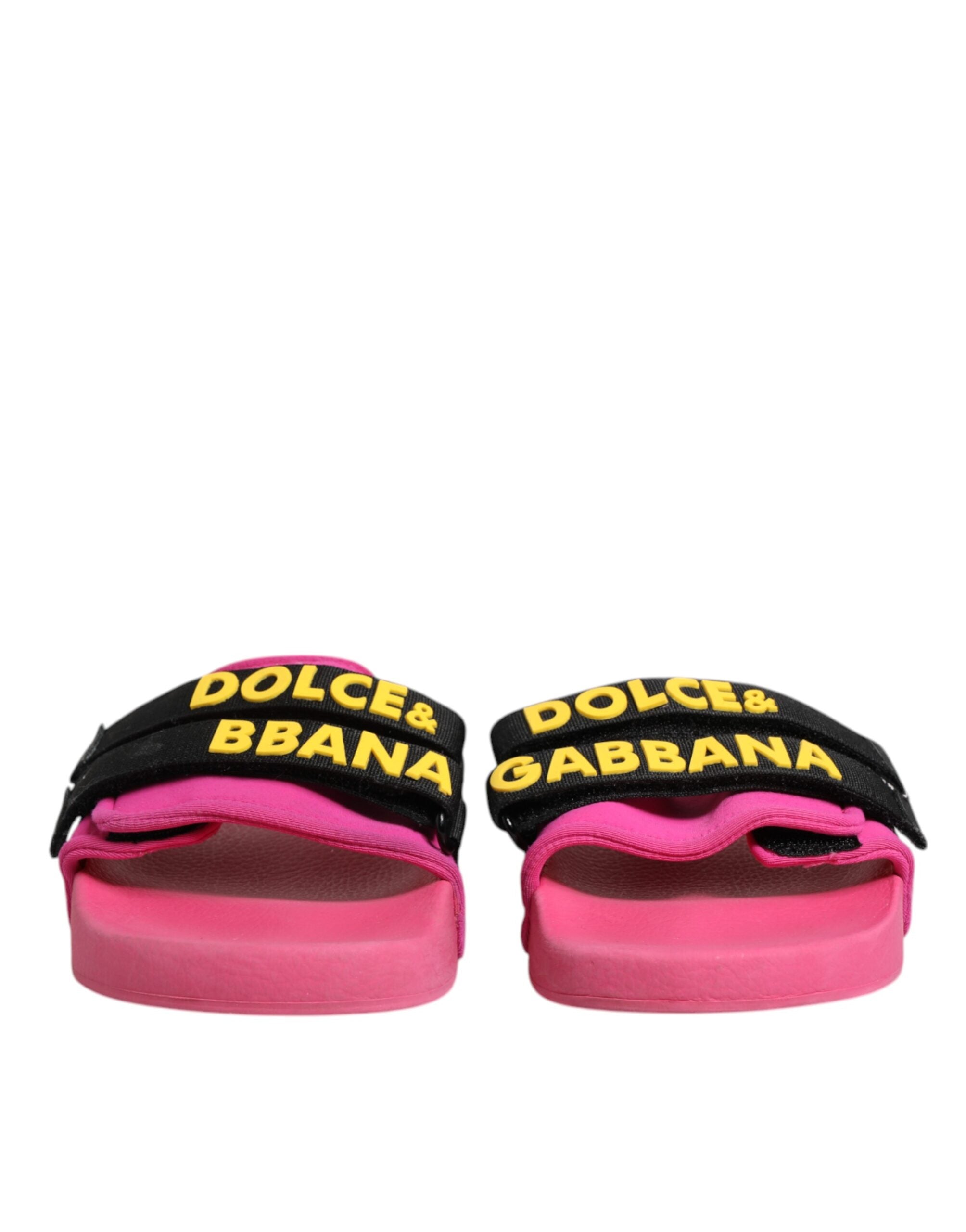 Sandales plates en néoprène fuchsia de Dolce & Gabbana, chaussures de plage élégantes avec design moderne.