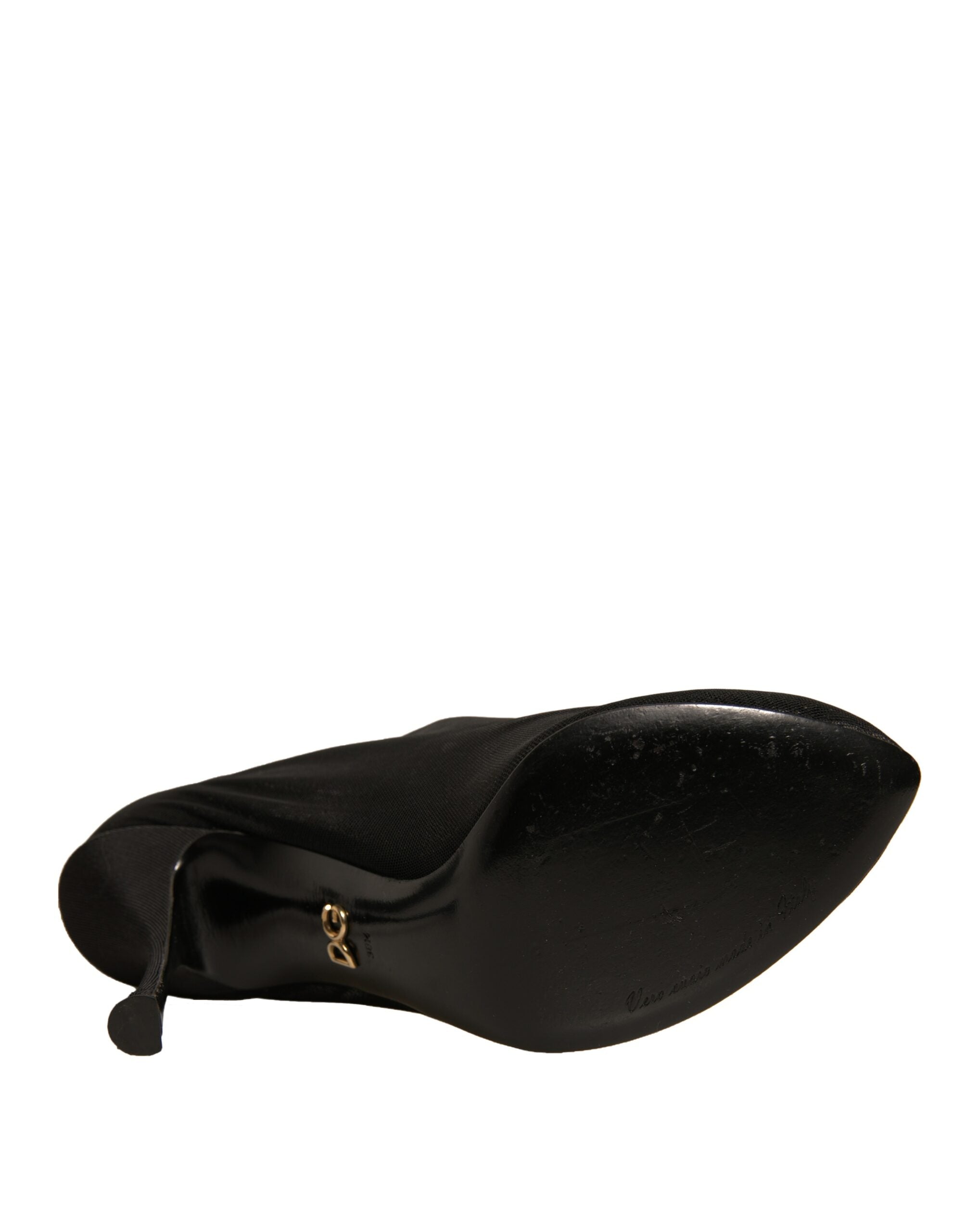 Chaussures Dolce & Gabbana à talons en soie noire avec tissage en résille, style bottines élégantes et sophistiquées.