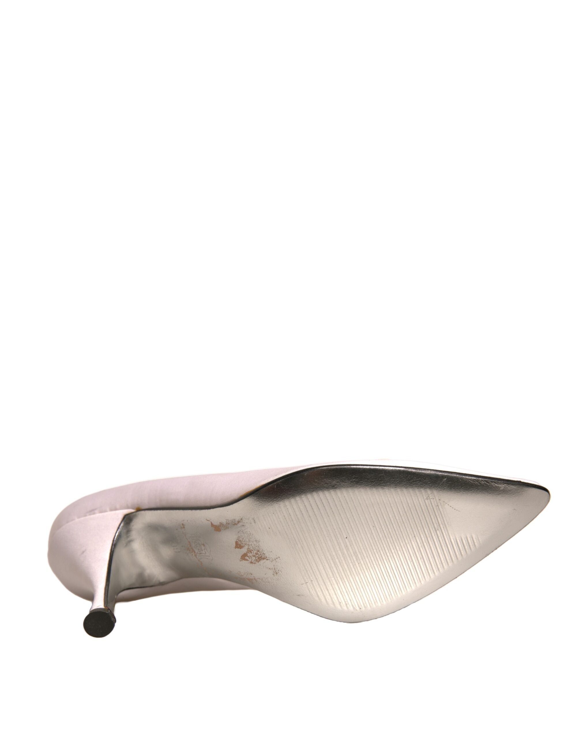 Escarpins en cuir blanc pour femmes de la marque Dolce & Gabbana, chaussures à talons haut élégantes et sophistiquées.