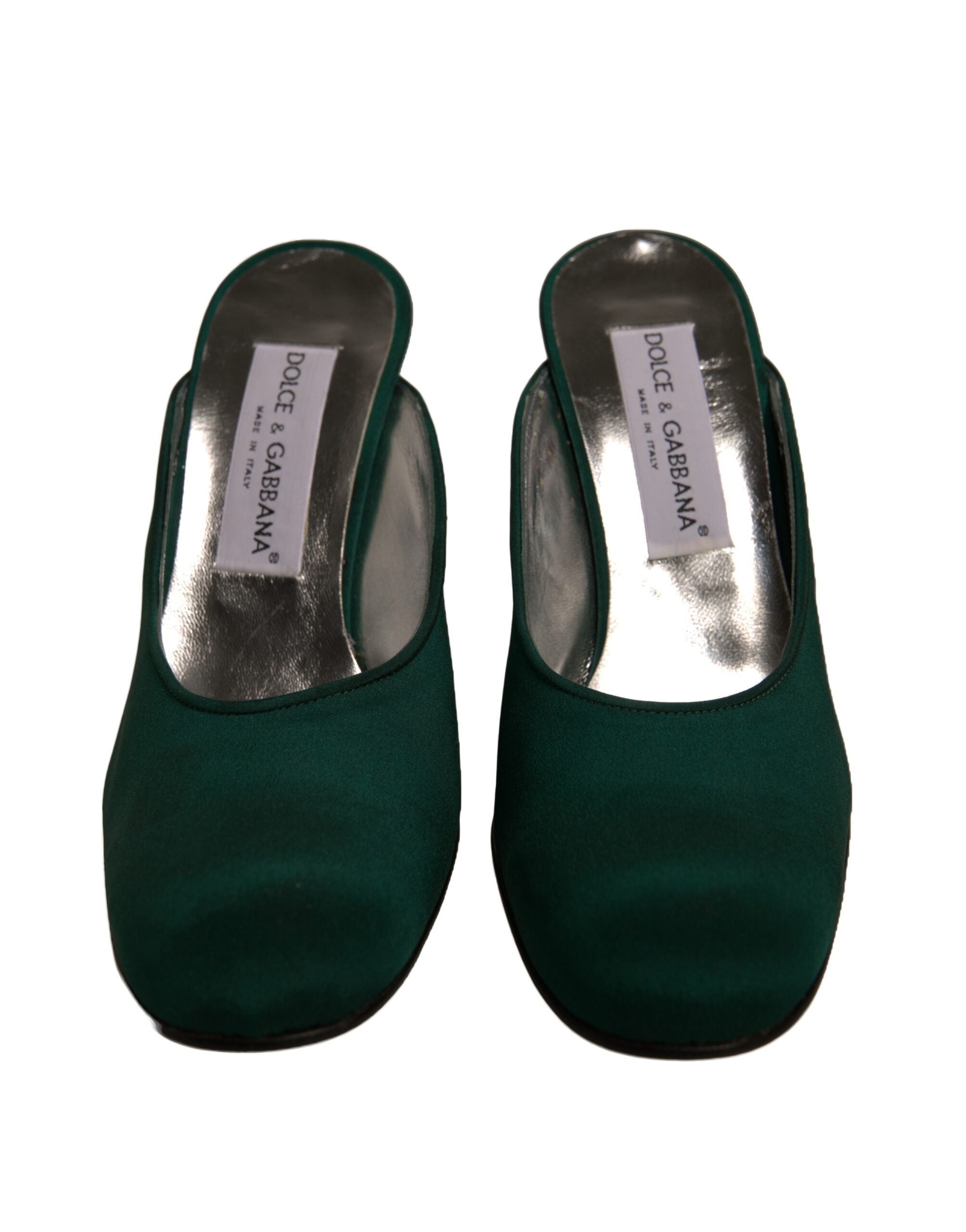 Chaussures à talons hauts Dolce & Gabbana en cuir suédé vert, élégantes et sophistiquées, vues de côté.