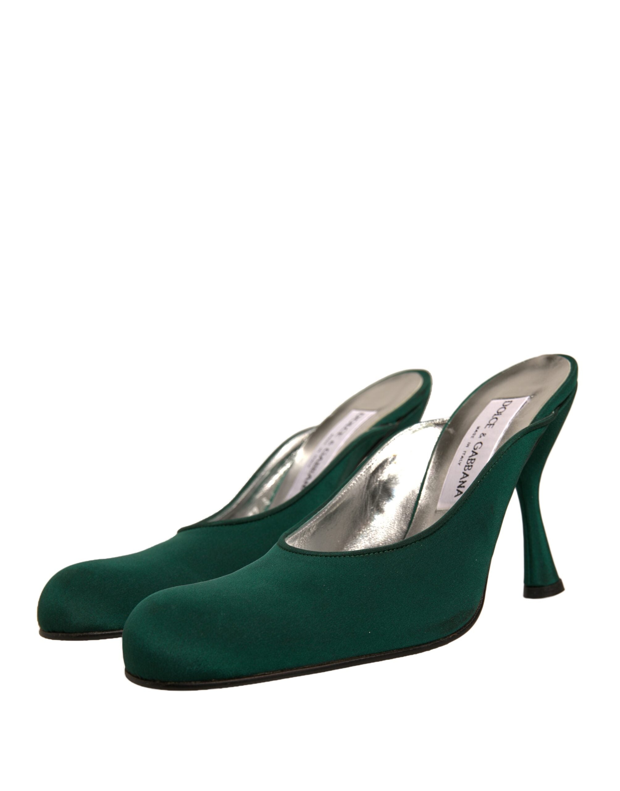 Chaussures à talons hauts en daim vert Dolce & Gabbana, élégantes et sophistiquées, en cuir de haute qualité.