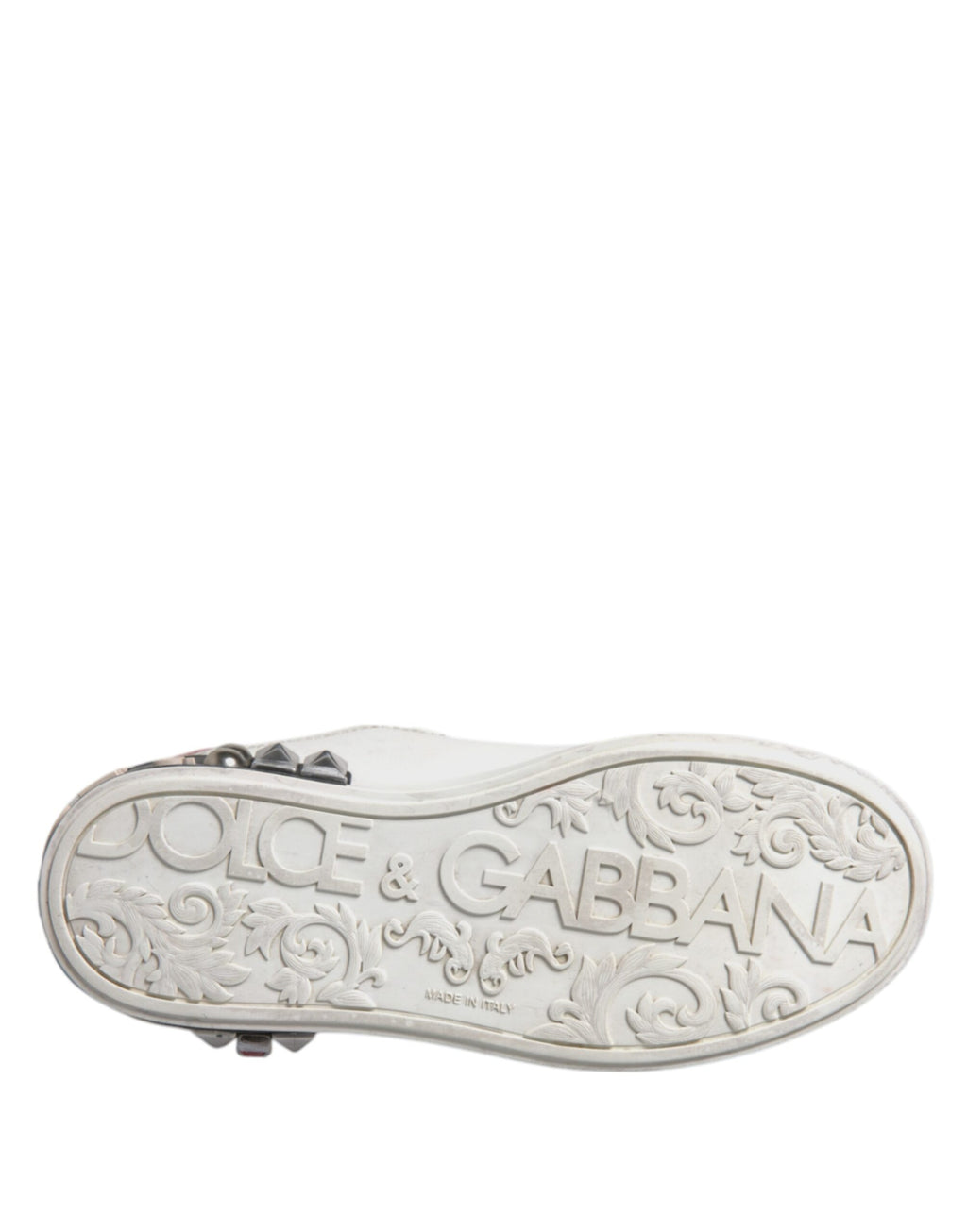 Chaussures sneakers basses blanches Dolce & Gabbana ornées de sequins et cristaux, élégantes et brillantes.