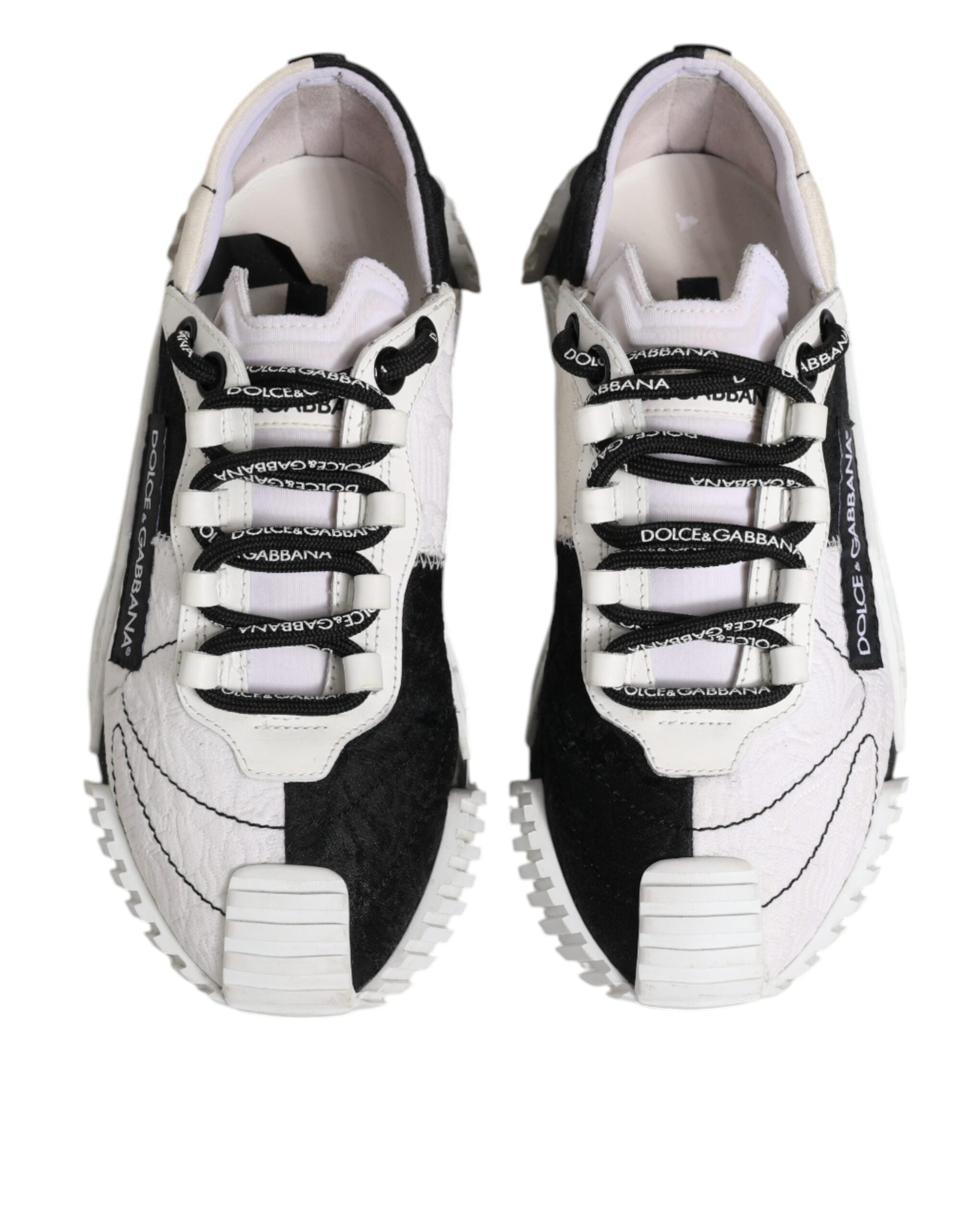 Chaussures sneakers basses Dolce & Gabbana NS1 en blanc et noir, vue de face, avec détails de design modernes.