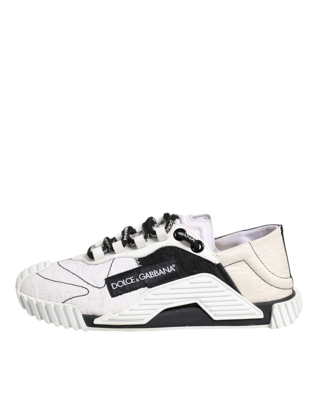 Chaussures sneakers basses Dolce & Gabbana NS1 en blanc et noir, vue de face, détails du design et logo visible.