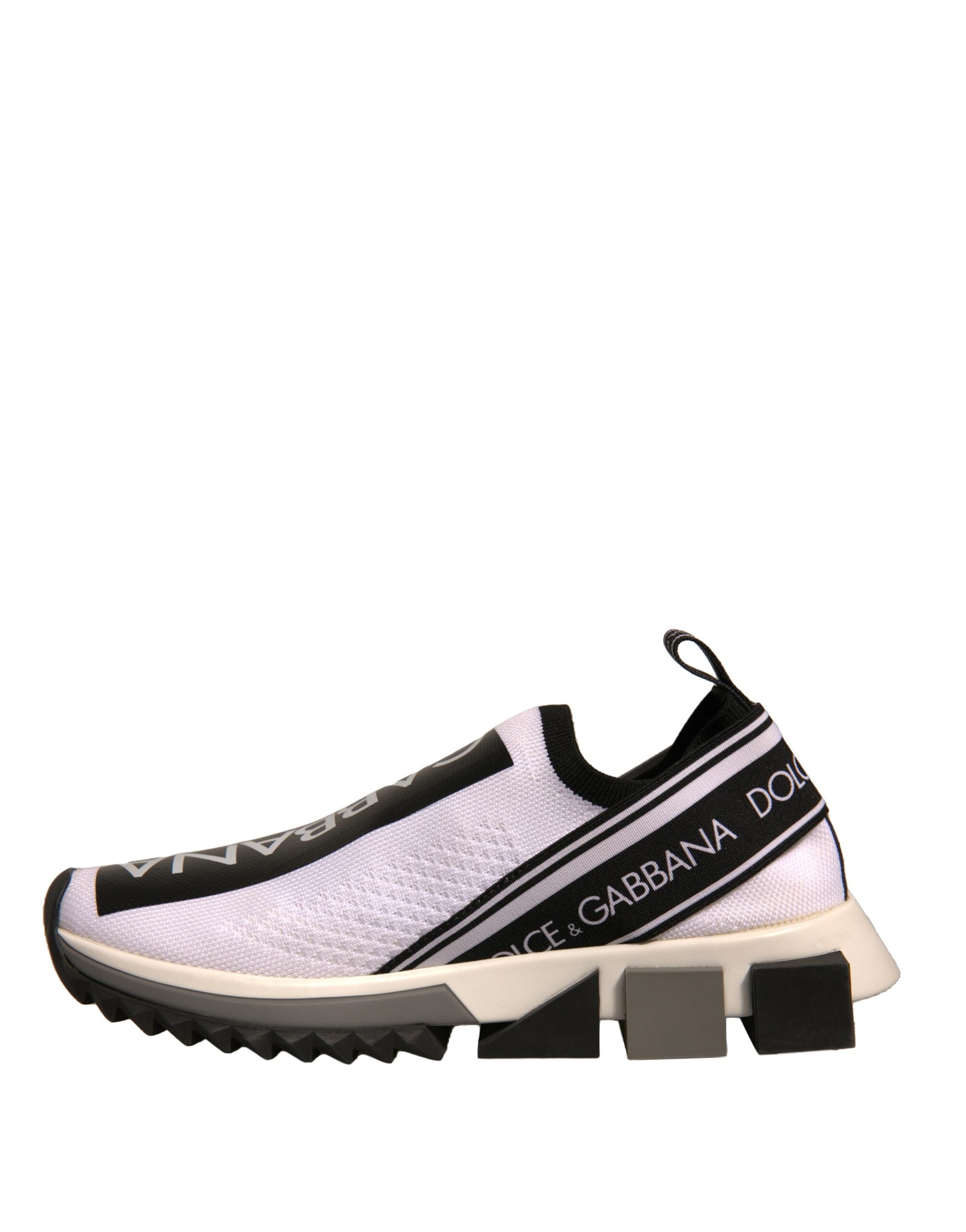 Chaussures sneakers slip-on Dolce & Gabbana Sorrento blanches et noires, mode élégante et confortable.