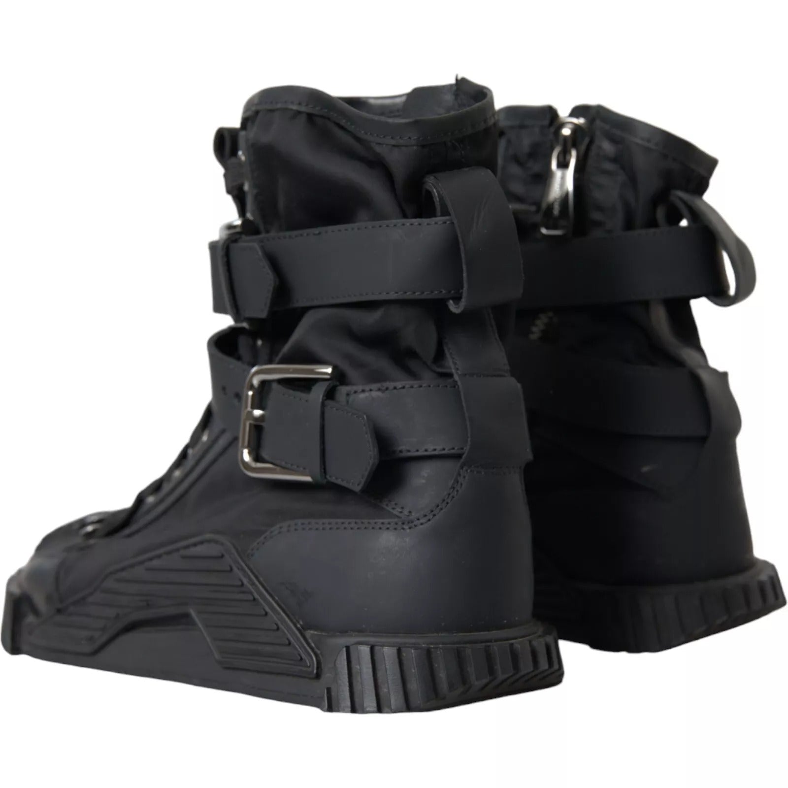 Chaussures sneakers montantes en nylon noir Dolce & Gabbana NS1, style moderne et tendance, vues de face.