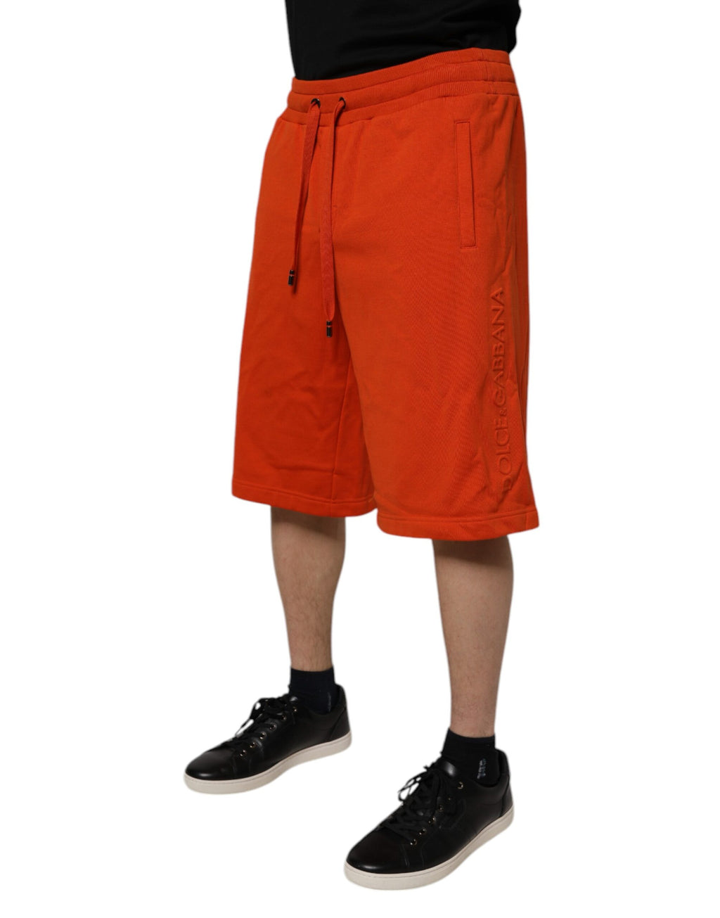 Shorts bermuda pour homme Dolce & Gabbana en coton mélangé rouge, mi-hauteur à taille moyenne, vue de face